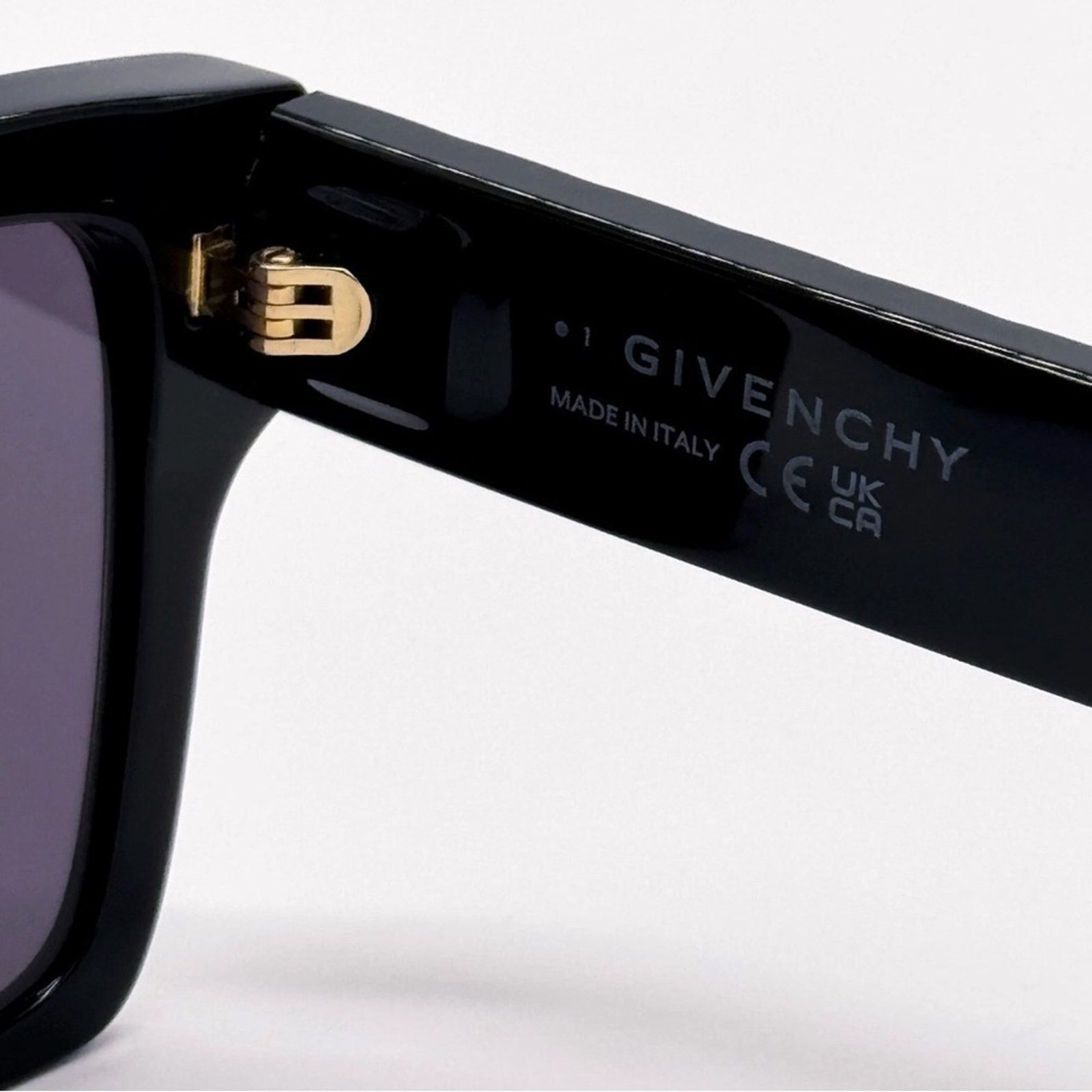 Givenchy New Givenchy Elegant Black Sunglasses GV40076I 01A Size ONE SIZE - 9 Thumbnail