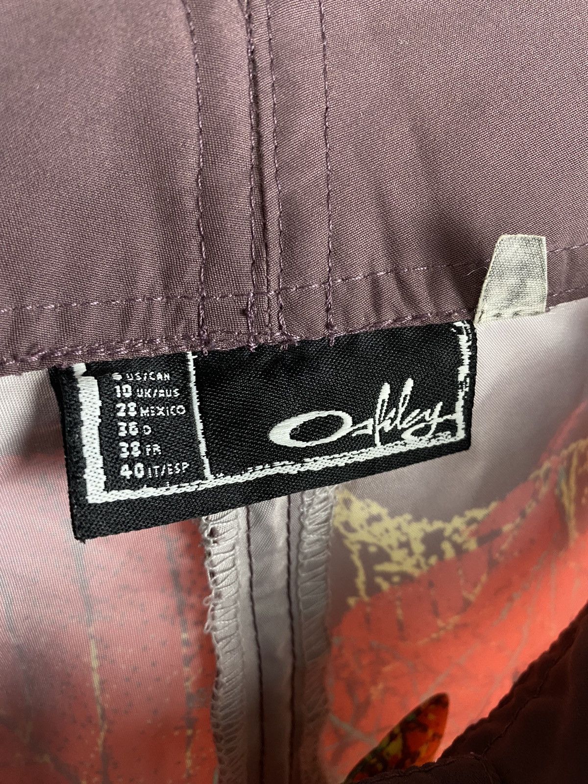 Oakley × Vintage Vintage Oakley Monogram Swim Shorts Orange Size 28" / US 6 / IT 42 - 14 Thumbnail