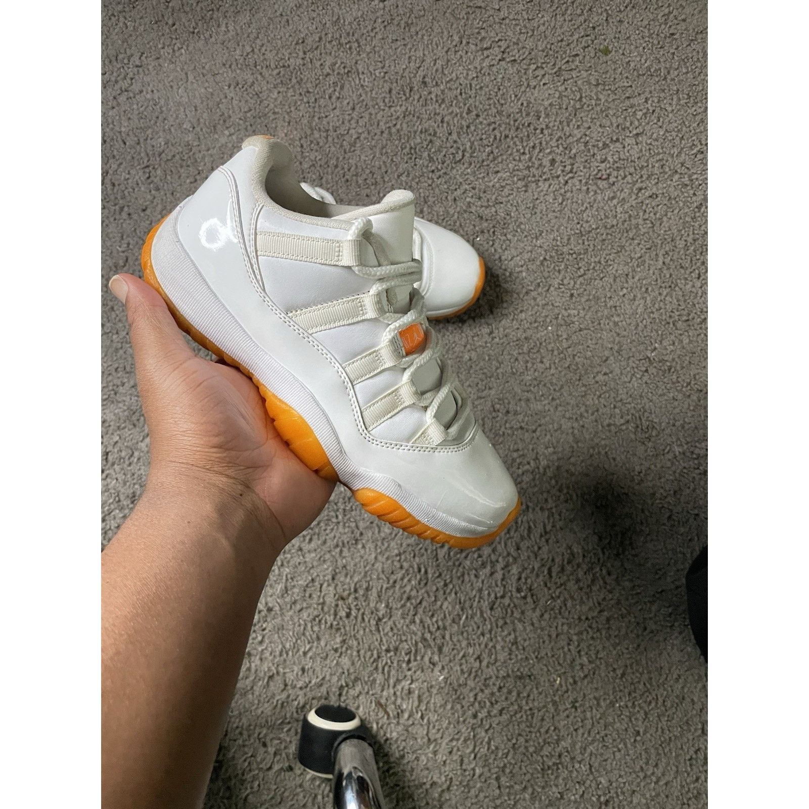 Size 5.5y- Air Jordan 11 Retro Low Bright Citrus Wmns Size 7