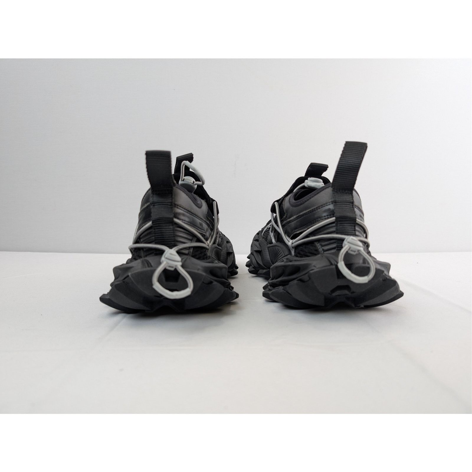 Balenciaga o1rshd1 Hike Low-Top Sneakers in Black Size US 11 / EU 44 - 11 Thumbnail