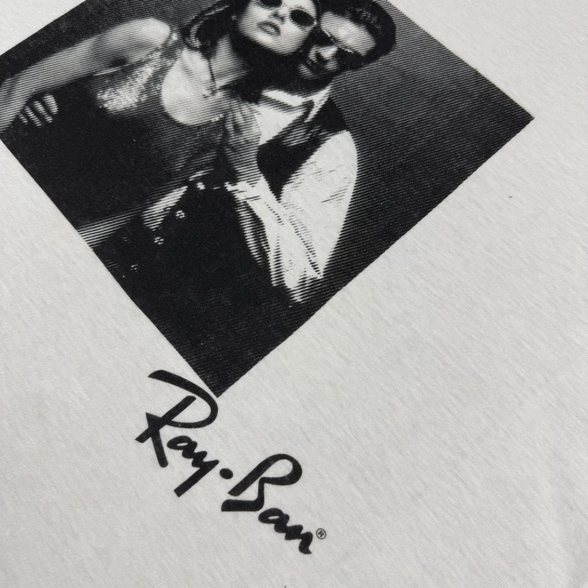 RayBan Vintage 90s Ray-ban Couple Graphic Promo T-shirt Size US M / EU 48-50 / 2 - 8 Thumbnail