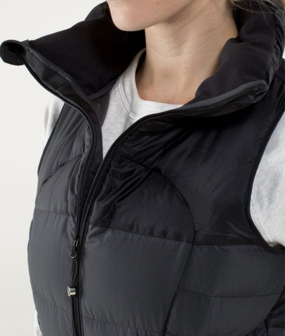 Lululemon Lululemon Fluffin Awesome Vest Grey/Black Sz.6 Size M / US 6-8 / IT 42-44 - 5 Thumbnail