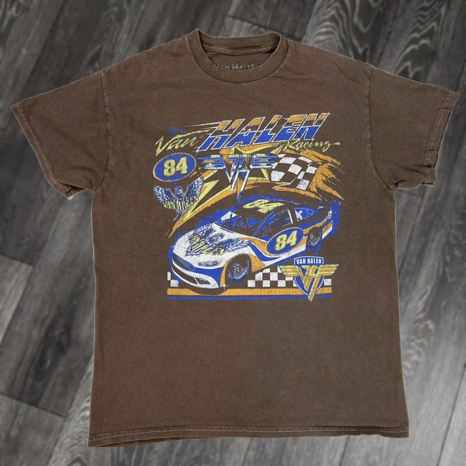 Vintage Van Halen T-Shirt Women Medium Brown Short Sleeve Music Shirt Size M / US 6-8 / IT 42-44 - 1 Thumbnail