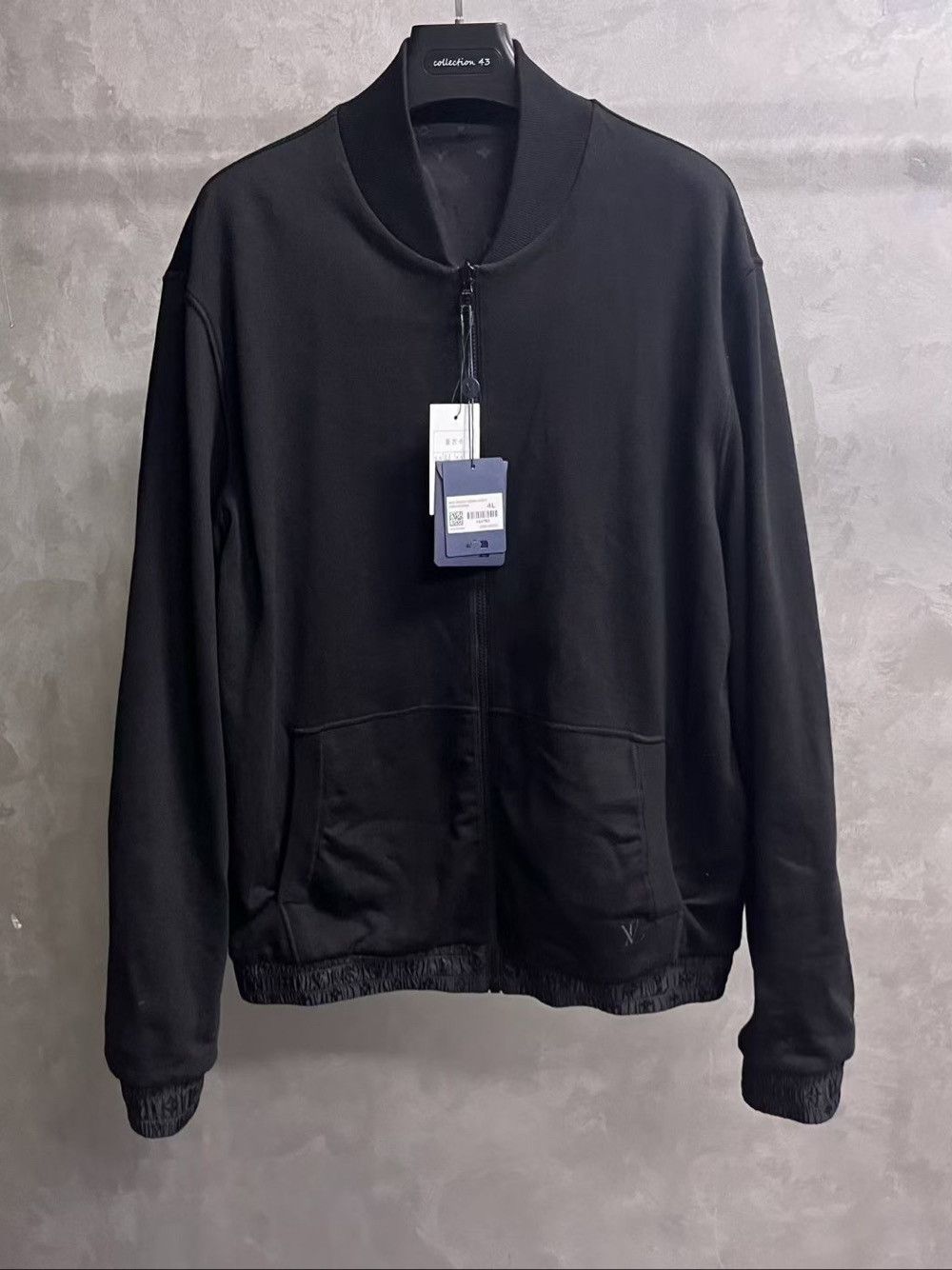 Louis Vuitton Louis Vuitton Monogram Reversible Zip Jacket Size XL Size US XL / EU 56 / 4 - 1 Thumbnail