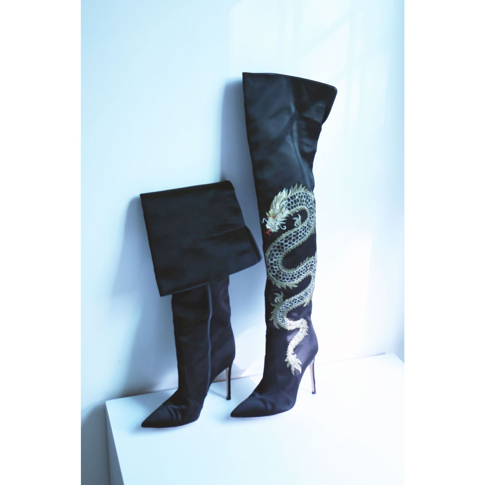 Gianvito Rossi Gianvito Rossi Embroidered Dragon Cuissard Boots Size US 8.5 / IT 38.5 - 4 Thumbnail