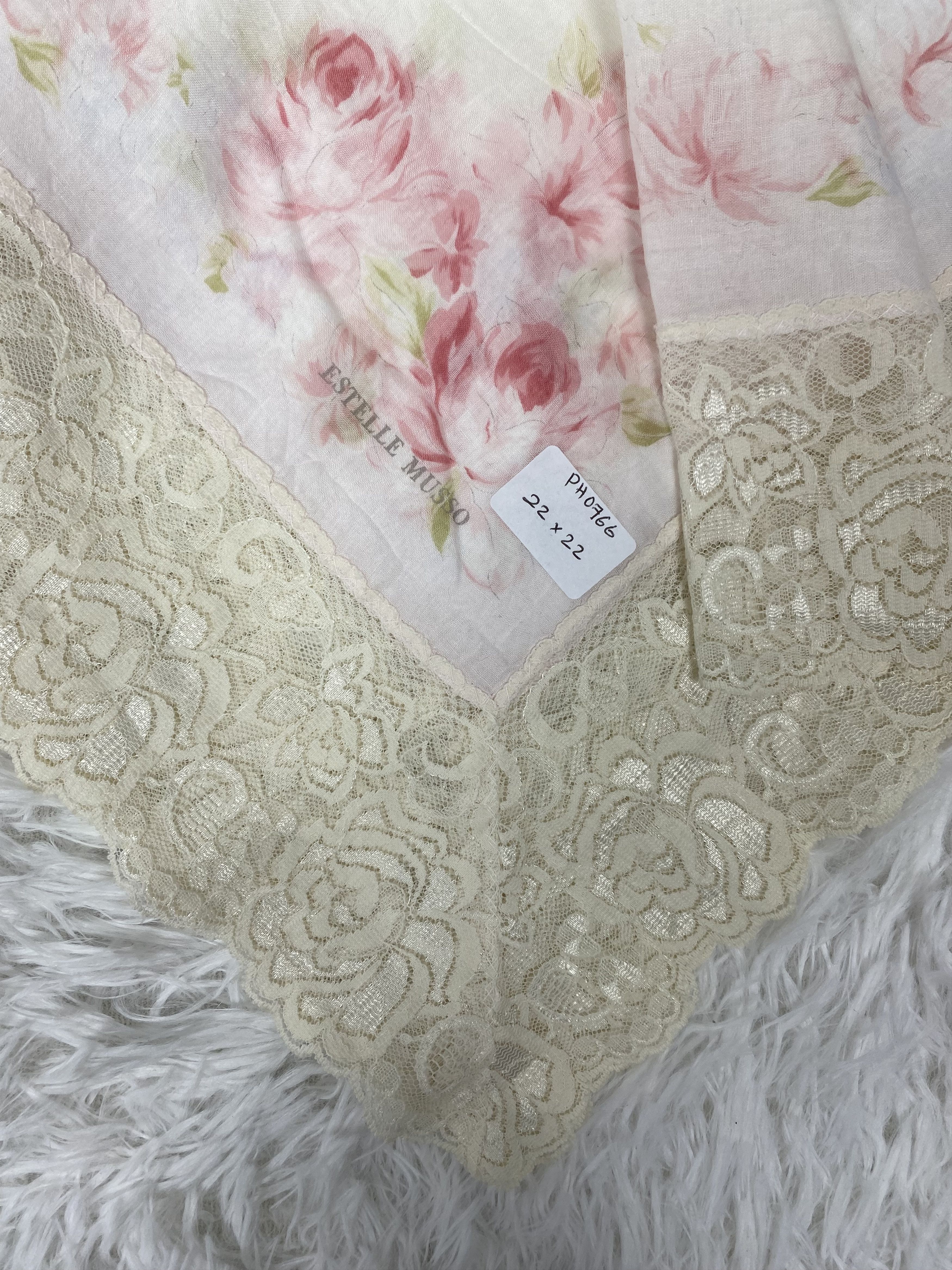 Vintage Vintage Estelle Musso Handkerchief Neckerchief PH0766 Size ONE SIZE - 2 Thumbnail