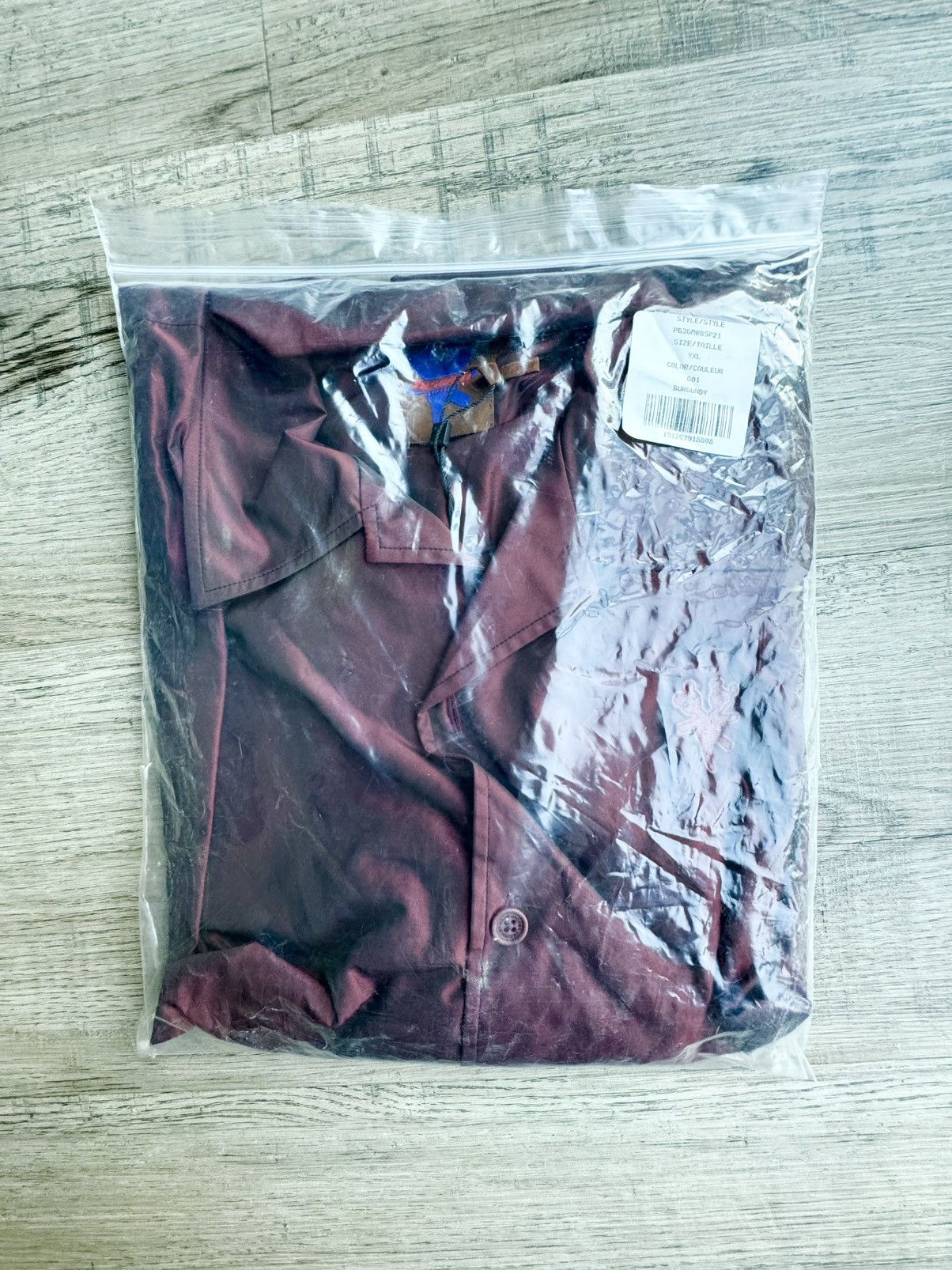 Heaven by Marc Jacobs Burgundy Tiny Teddy Taffeta Short Sleeve Shirt Size US XXL / EU 58 / 5 - 7 Thumbnail
