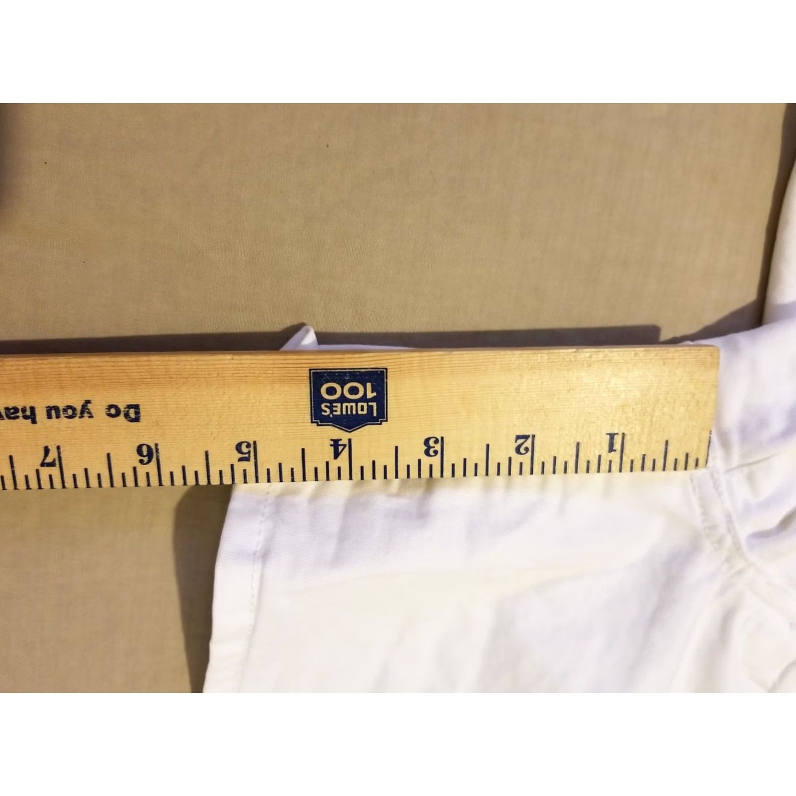 American Eagle Outfitters Womens American Eagle Outfitters Khaki Shorts 6 White Cotton Chino Size 28" / US 6 / IT 42 - 8 Thumbnail