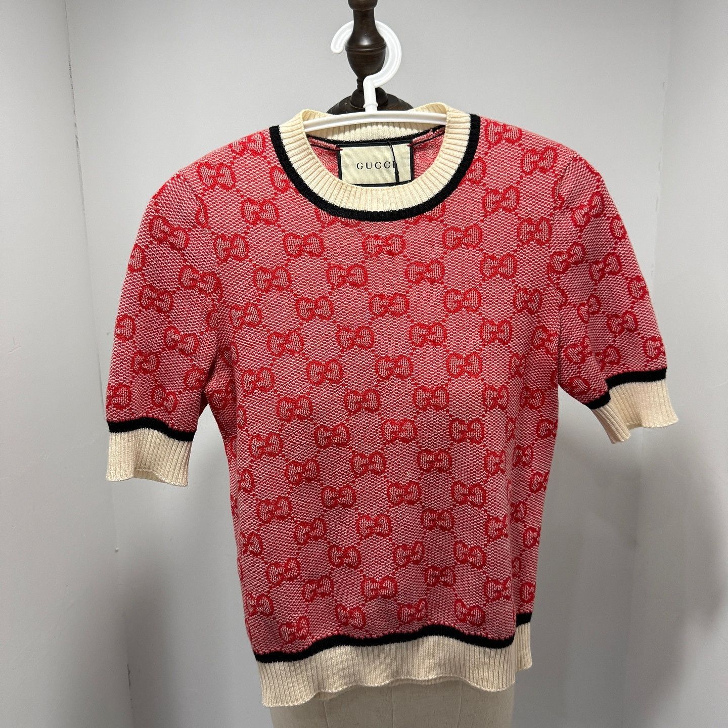 Gucci Gucci GG Pattern Knit Short Sleeve Sweater Size XS Size XS / US 0-2 / IT 36-38 - 1 Thumbnail