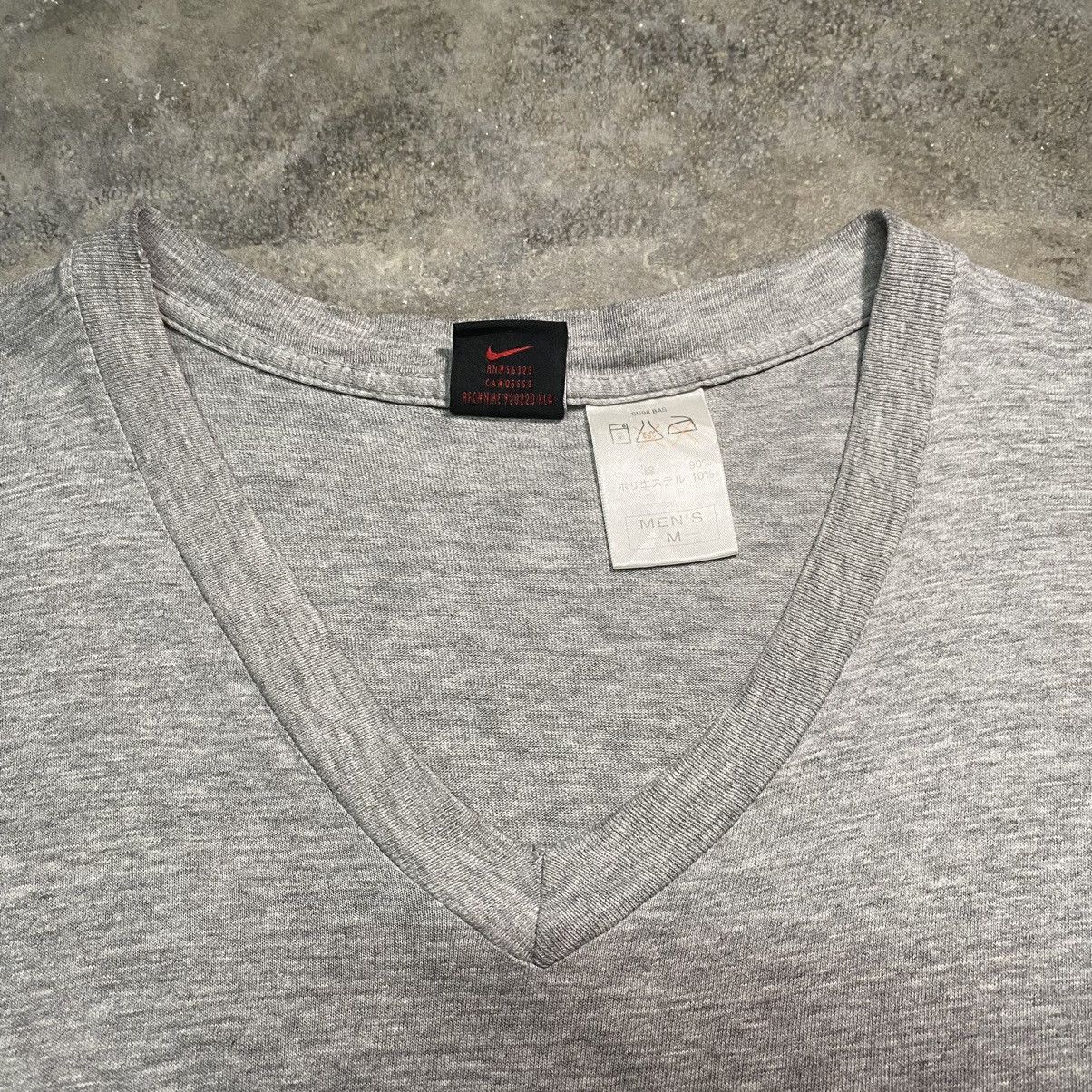 Jordan Brand × Vintage Vintage Air Jordan Basketball T Shirt Size US M / EU 48-50 / 2 - 3 Thumbnail