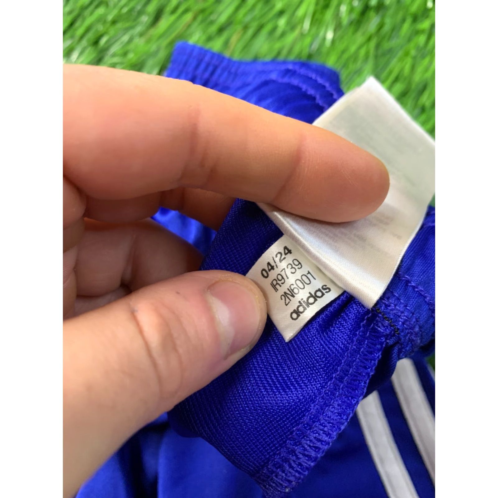 Adidas ADIDAS PERFORMANCE AEROREADY SERENO FOOTBALL SHORTS S MEN BLUE AND WHITE 2024 AdiSERENO Shorts Size US 29 - 6 Thumbnail
