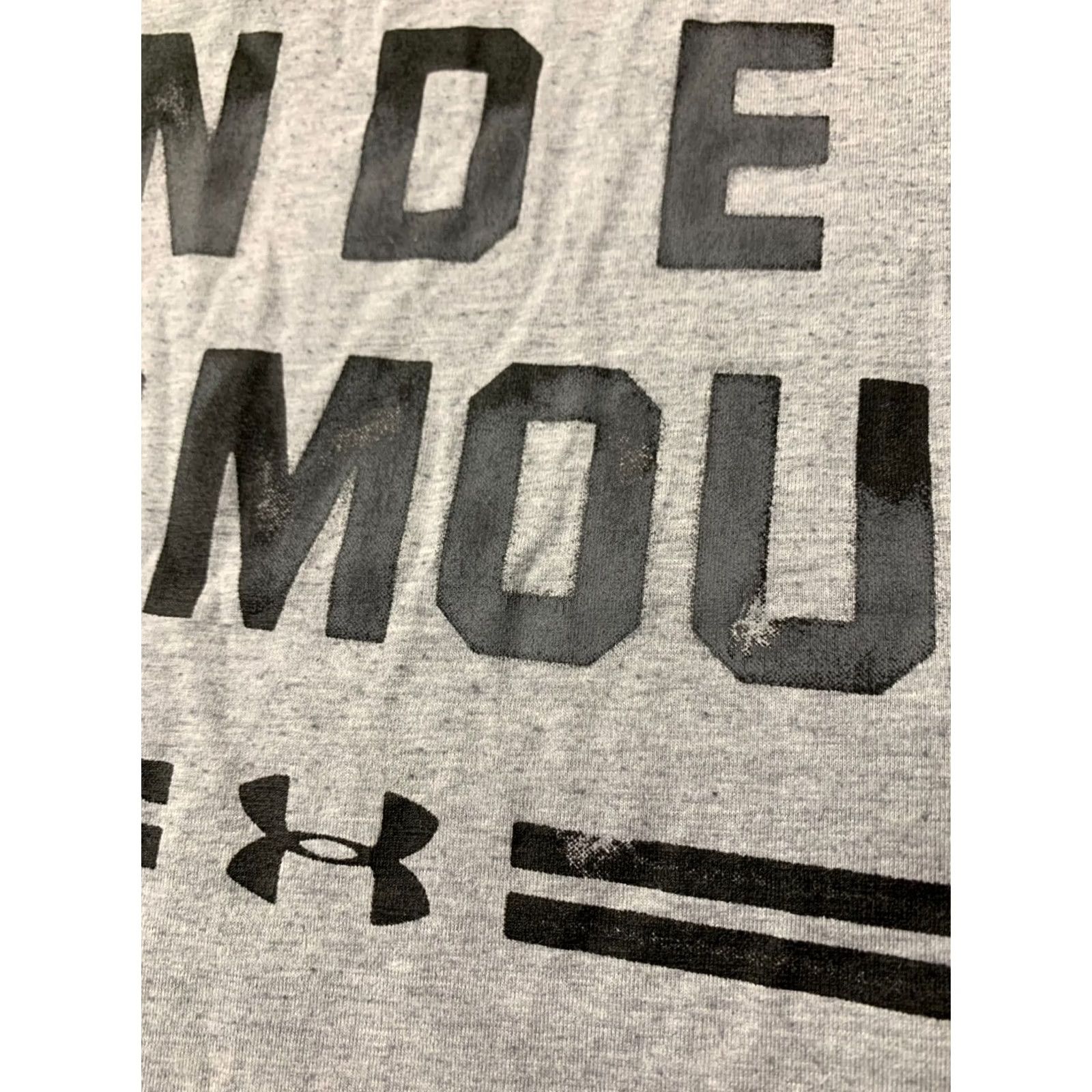 Under Armour UNDER ARMOUR HEATGEAR MEN TRAINING COMPRESSION SHIRT JERSEY ORIGINAL SIZE L LARGE Size US L / EU 52-54 / 3 - 7 Thumbnail