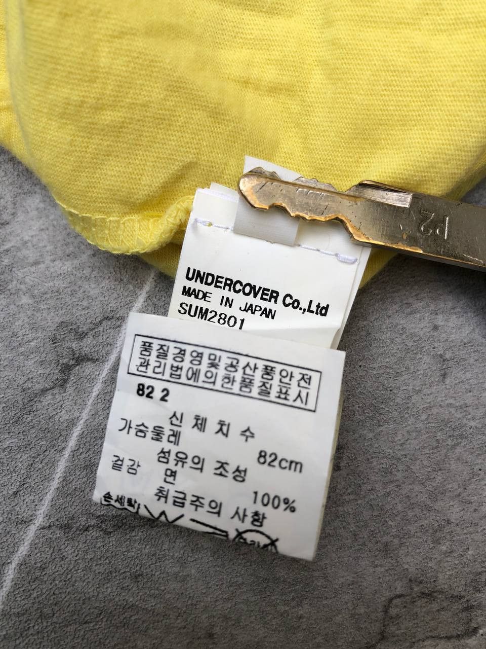 Undercover Sue Undercover Logo Apple Cat Short Sleeve T Shirt Size S / US 4 / IT 40 - 6 Thumbnail