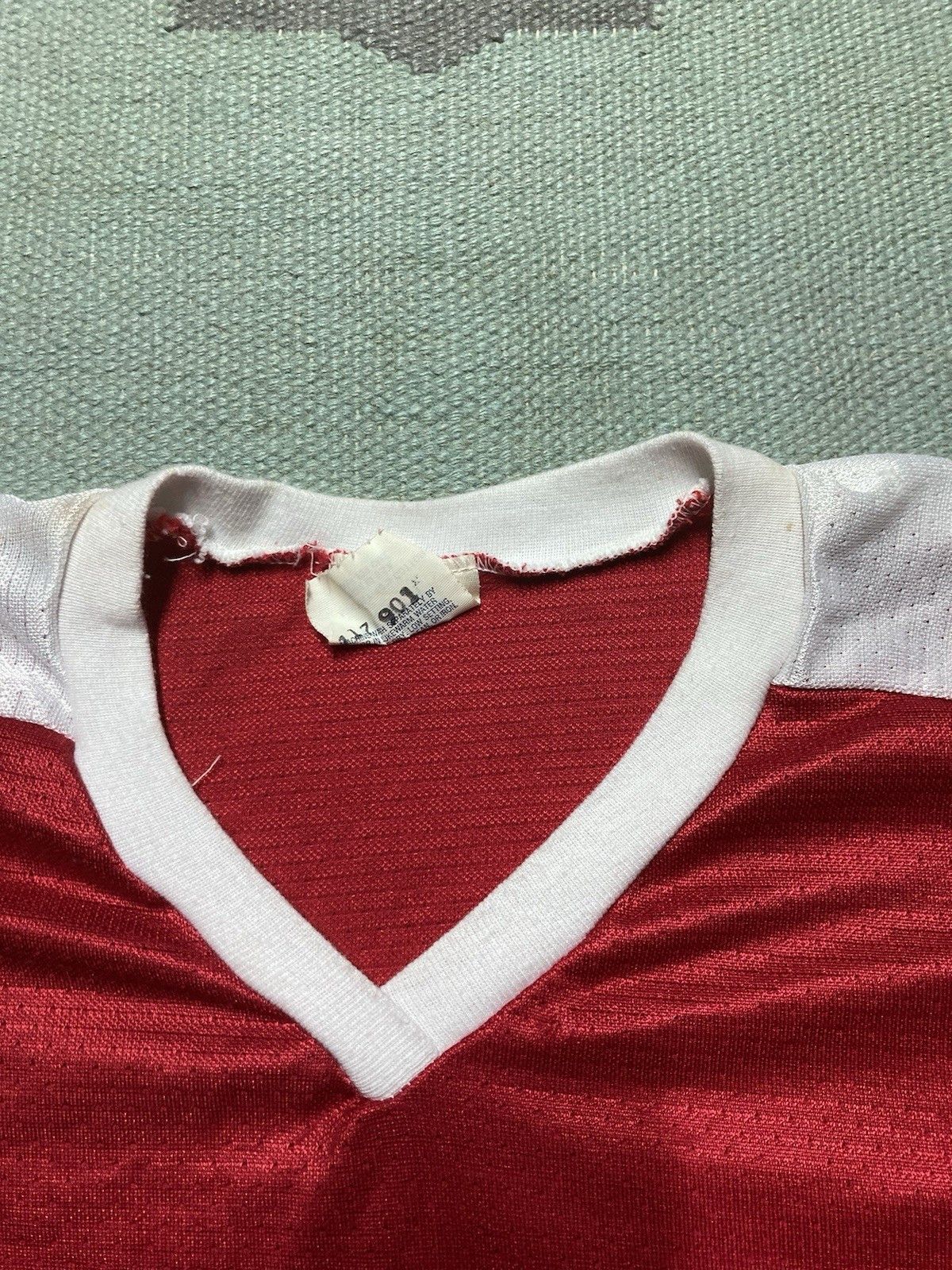 Vintage 70s 80s mesh jersey t shirt football red stripe distressed L Size US L / EU 52-54 / 3 - 5 Thumbnail