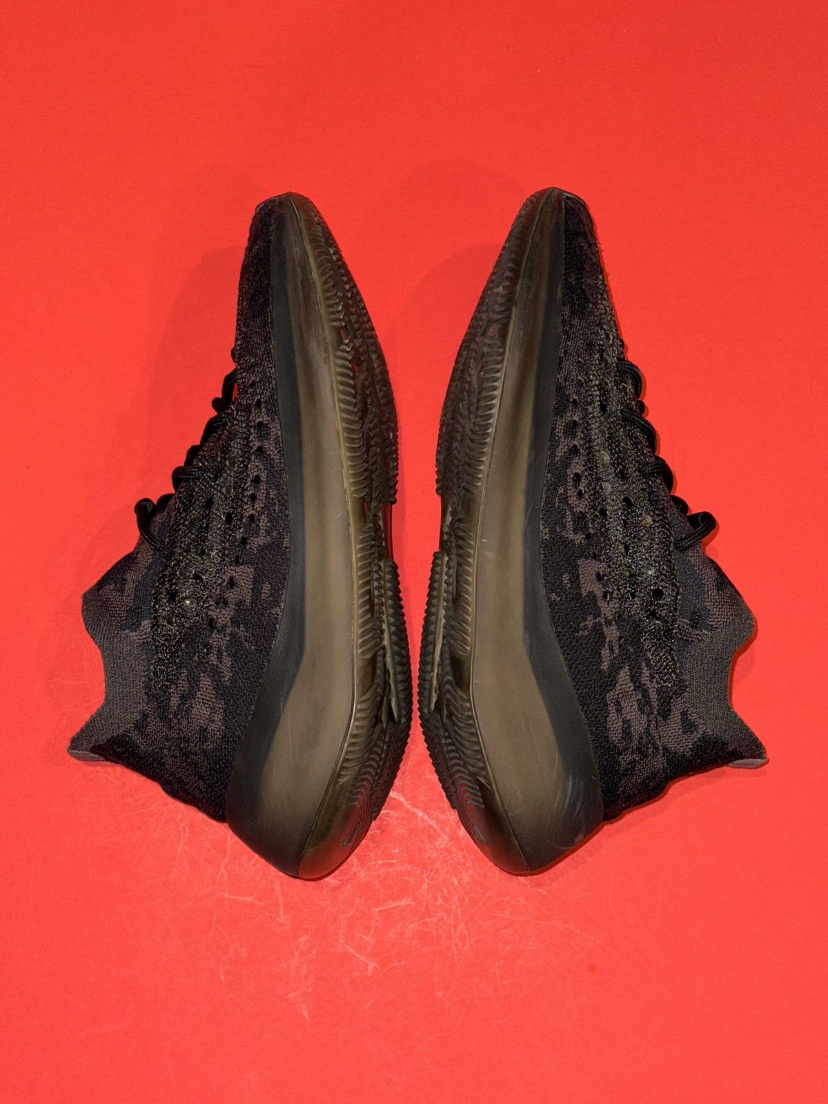 Adidas × Kanye West Adidas Yeezy Boost 380 Onyx Non-Reflective Sneaker Men’s 9 Size US 9 / EU 42 - 4 Thumbnail
