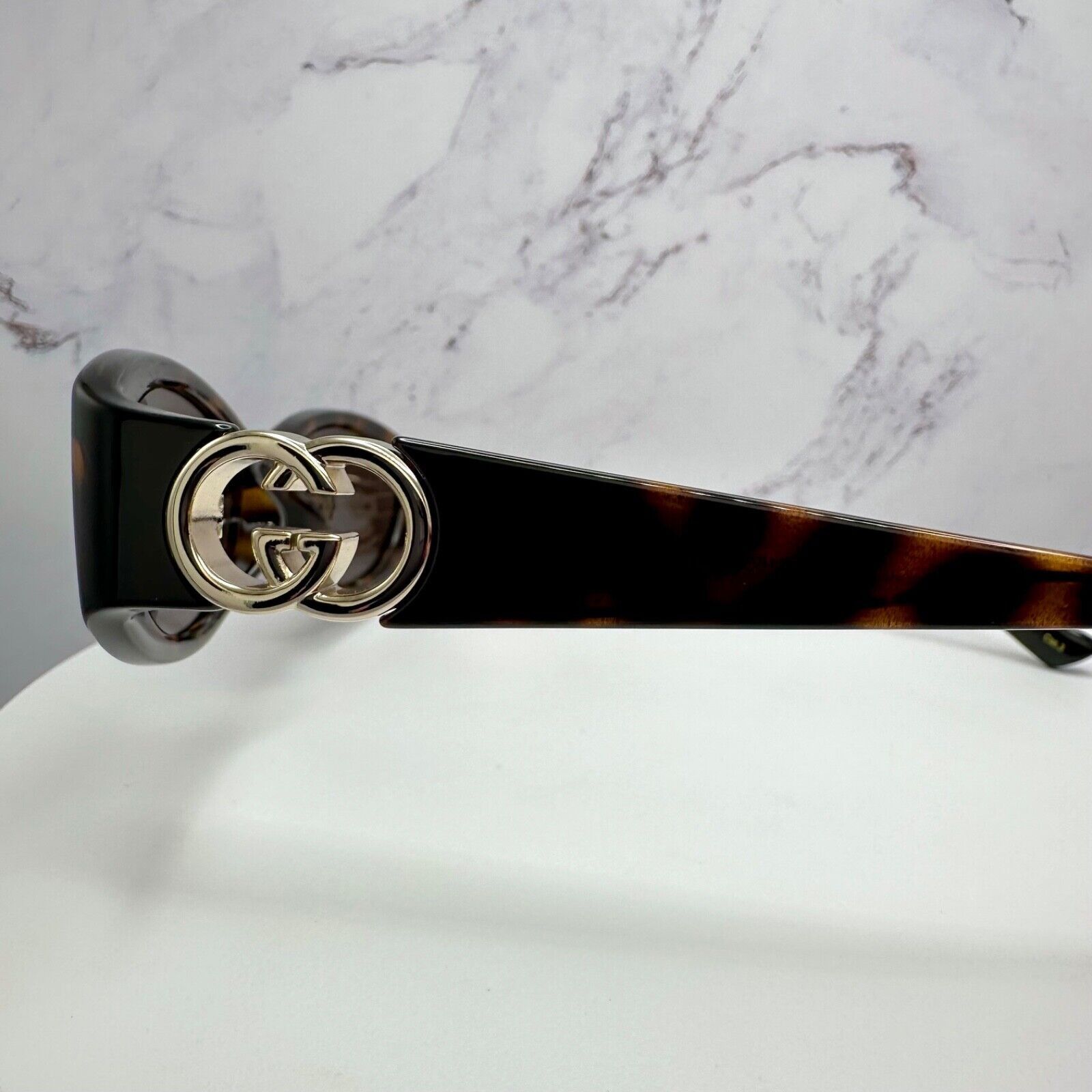 Gucci New Gucci Sunglasses Brown Tortoise Hailey Bieber Collab Size ONE SIZE - 12 Thumbnail
