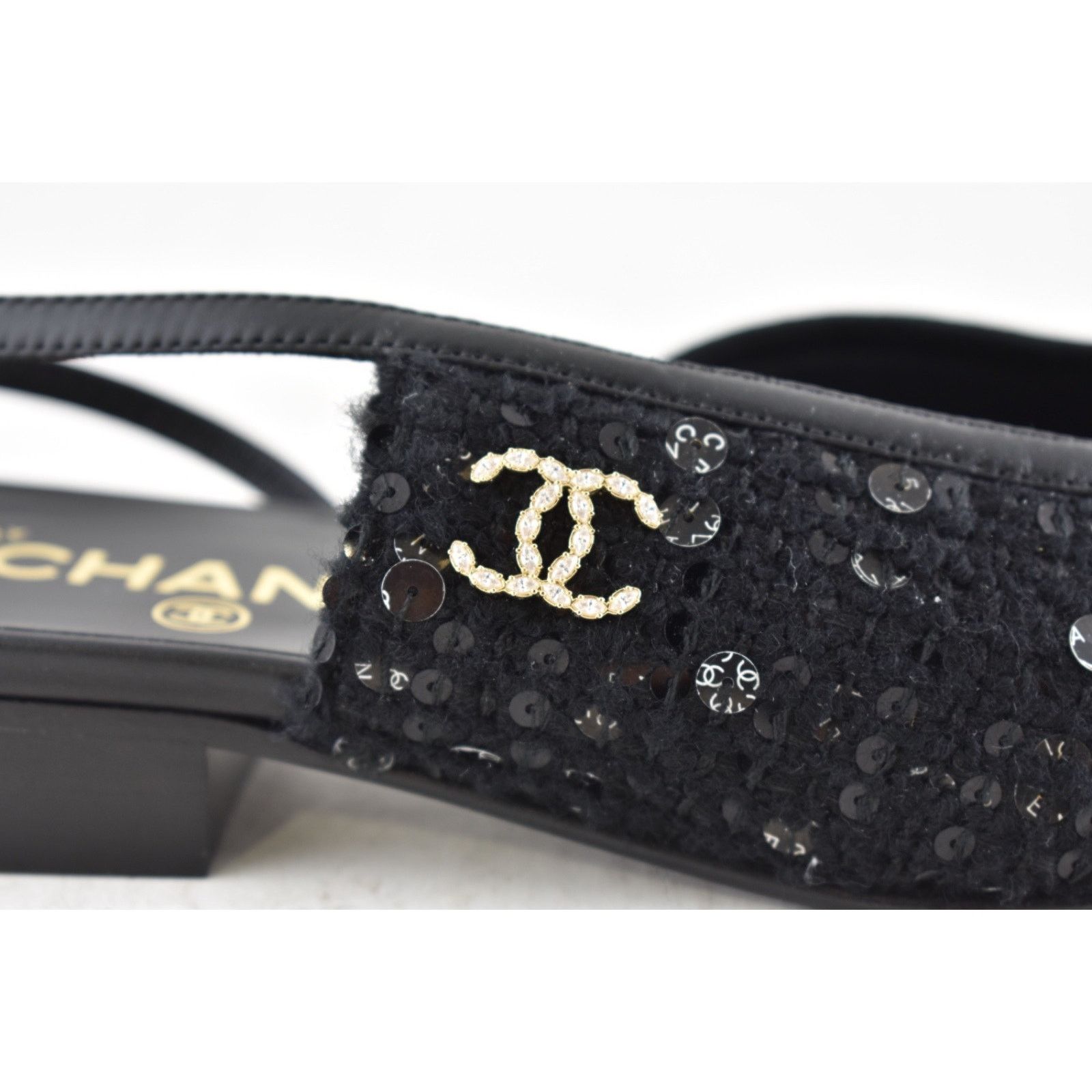 Chanel Chanel Black Wool Tweed Patent CC Slingback Flat 38 Size US 8 / IT 38 - 3 Thumbnail