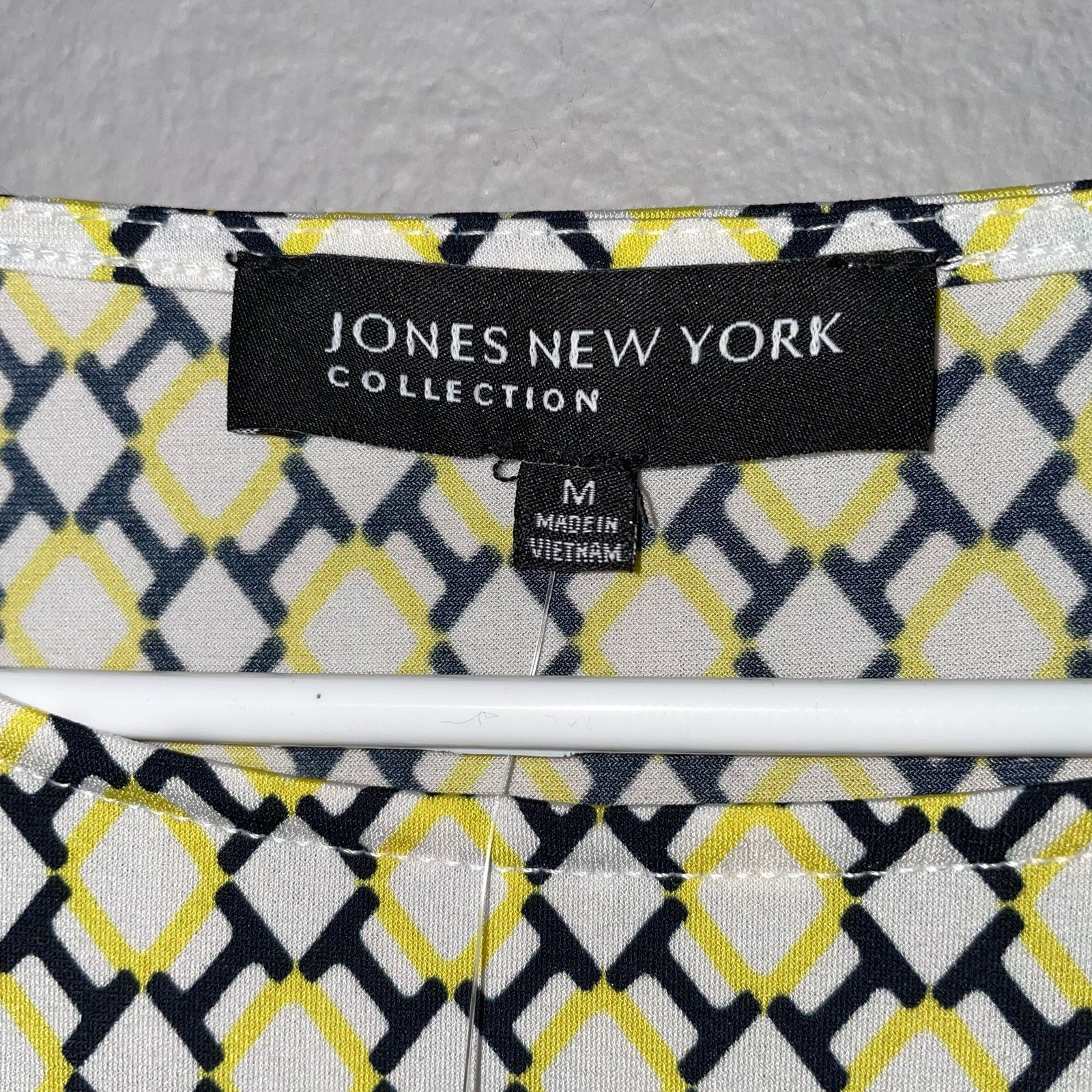 Jones New York Jones New York Blouse M Womens NWT Sleeveless Career Geo Size M / US 6-8 / IT 42-44 - 5 Thumbnail