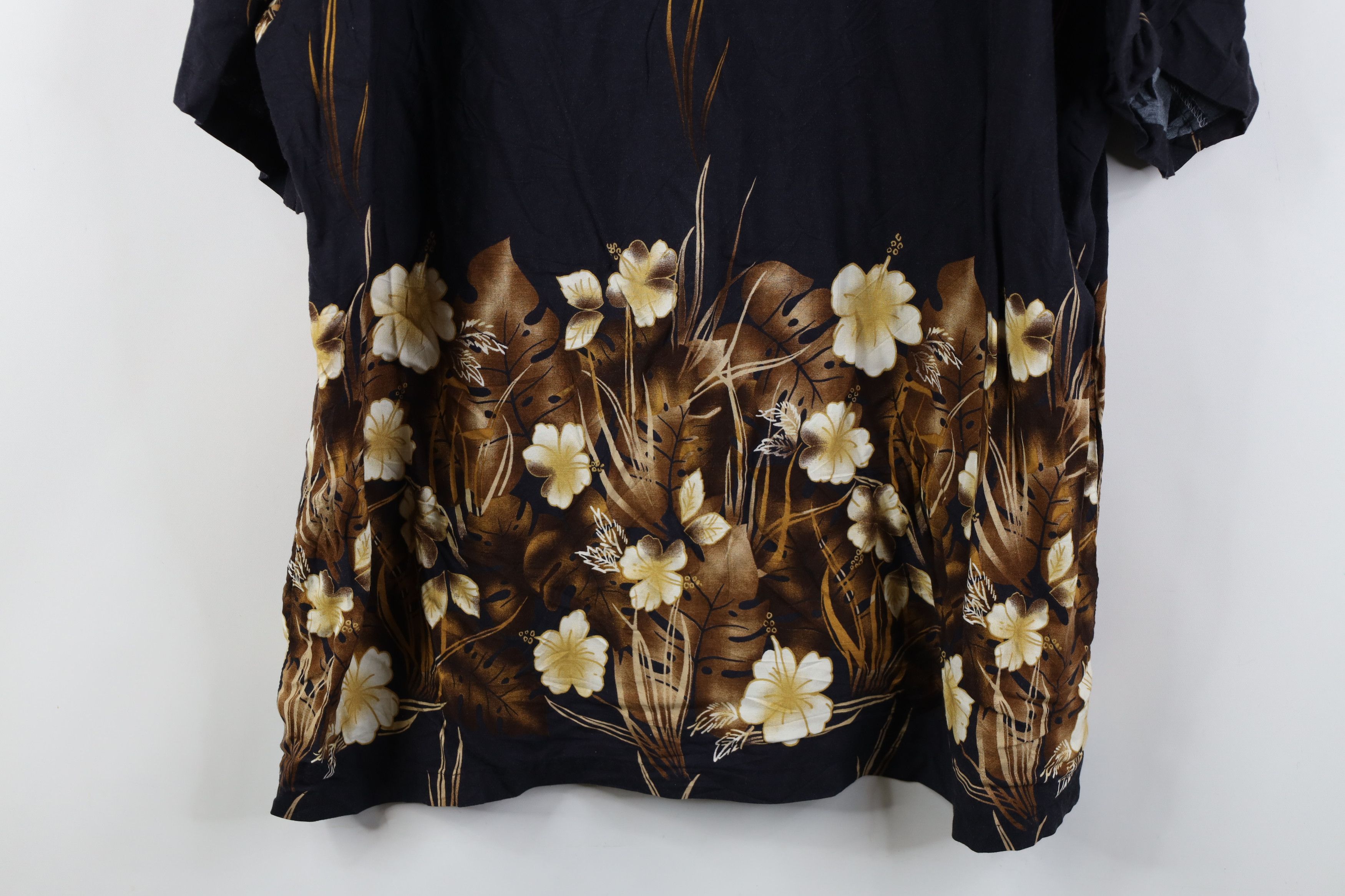 Vintage Vintage 90s Streetwear Flower Hawaiian Button Shirt USA Size US XXL / EU 58 / 5 - 12 Thumbnail