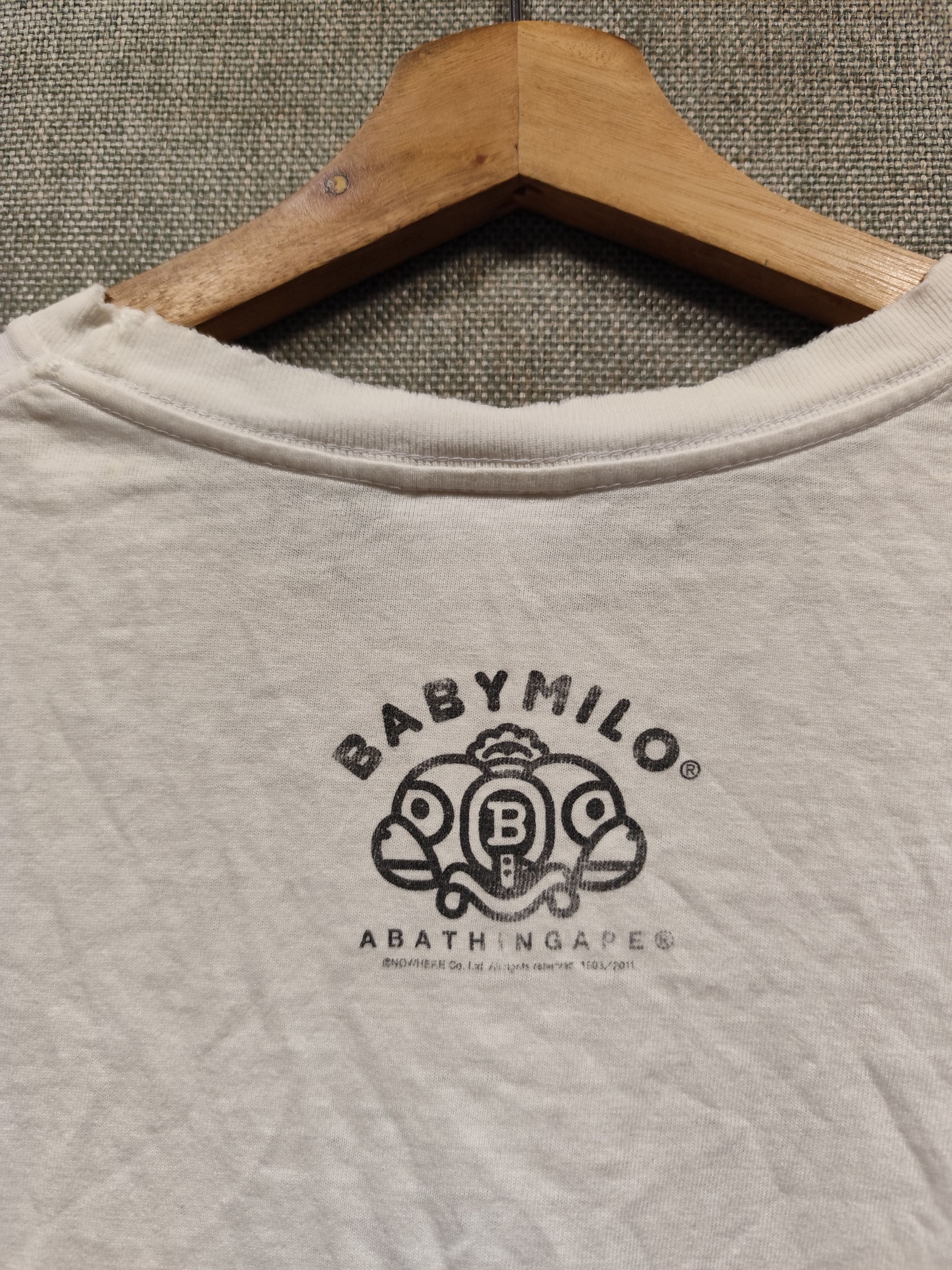 Bape × Nigo vintage t shirt baby milo by a bathing ape Size US L / EU 52-54 / 3 - 2 Thumbnail