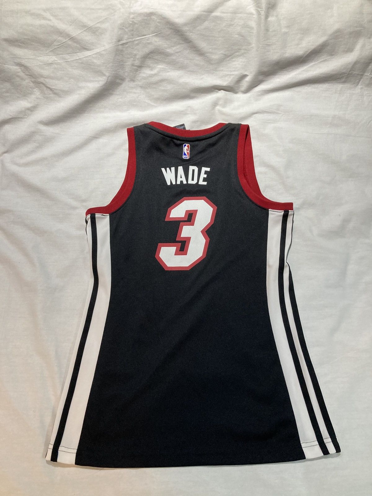 Adidas Dwayne Wade Miami Heat Jersey, Women’s size Small, NBA 4Her Size S / US 4 / IT 40 - 1 Thumbnail