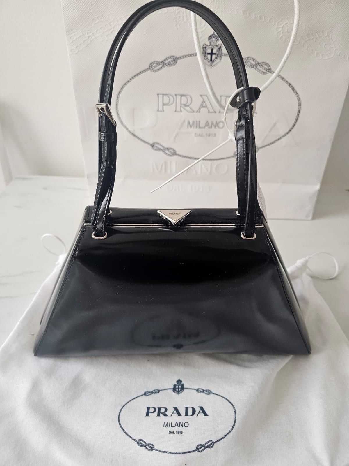Prada Prada Borsa Cerniera in pelle black leather handbag Size ONE SIZE - 1 Thumbnail