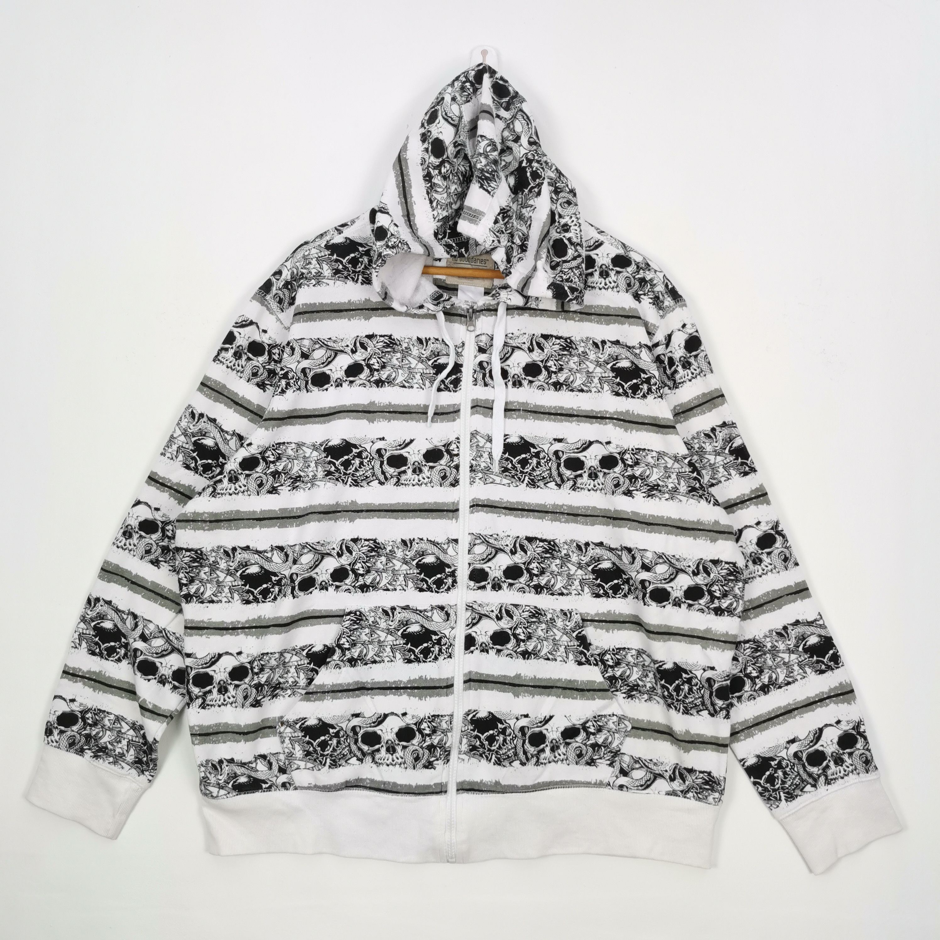 Japanese Brand Vintage 90s Skulls Dragon Hoodie Sweater Zipper SOLD Size US XXL / EU 58 / 5 - 2 Thumbnail