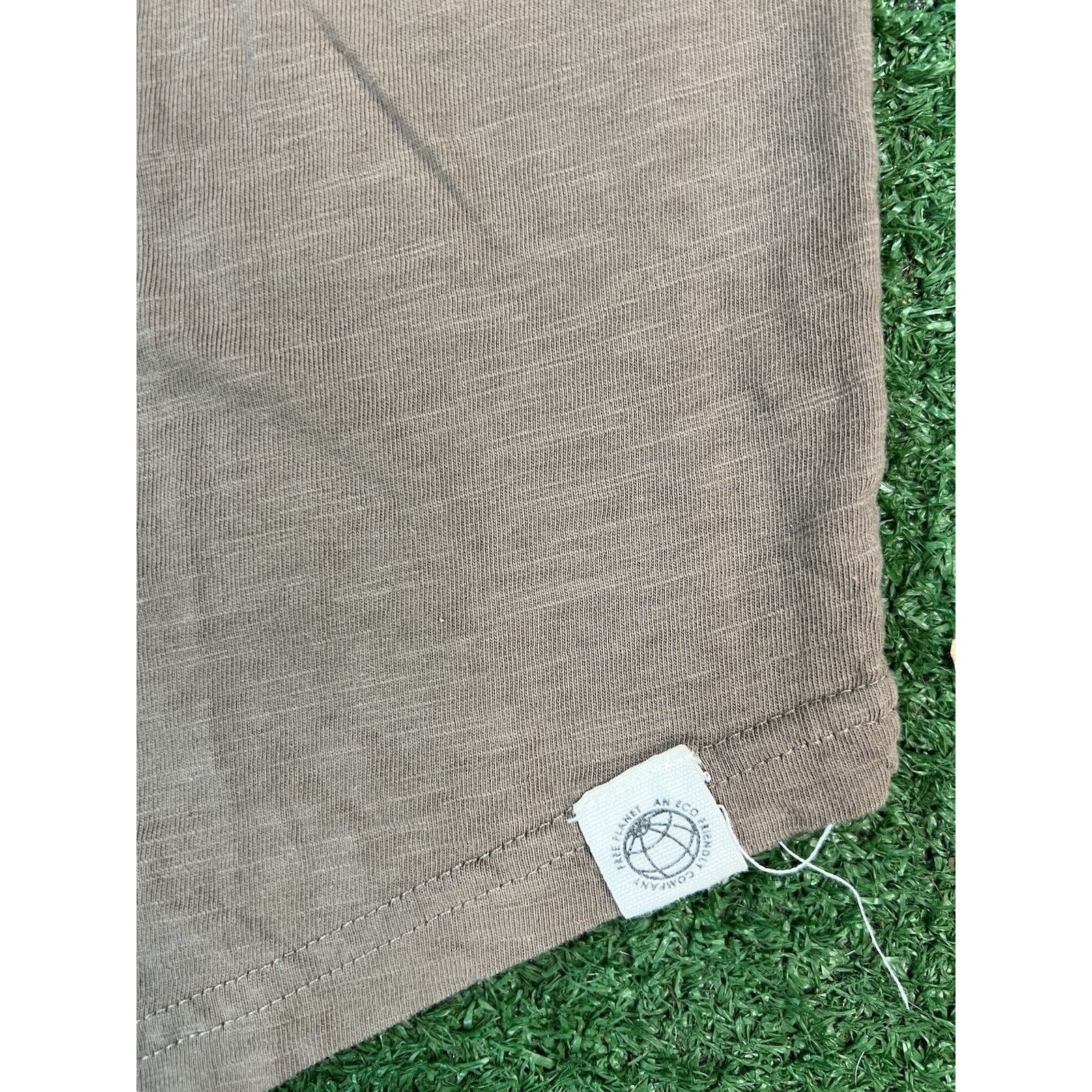 Free Planet Free Planet Mens Shirt LG Brown Tee Crew Neck Basic Solid Size US L / EU 52-54 / 3 - 2 Thumbnail