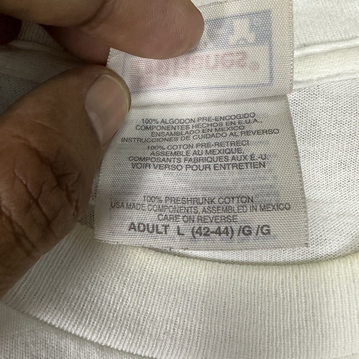 Sun Surf Vintage 90s Surfing Guam Usa TShirt A879 Size US L / EU 52-54 / 3 - 9 Thumbnail