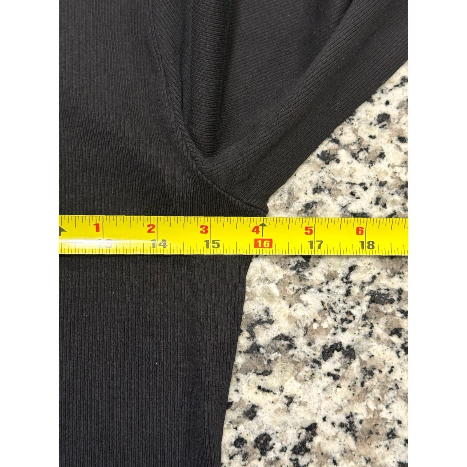 Veronica Beard VERONICA BEARD Nate Turtleneck Top Buttoned Black M Women Size M / US 6-8 / IT 42-44 - 5 Thumbnail