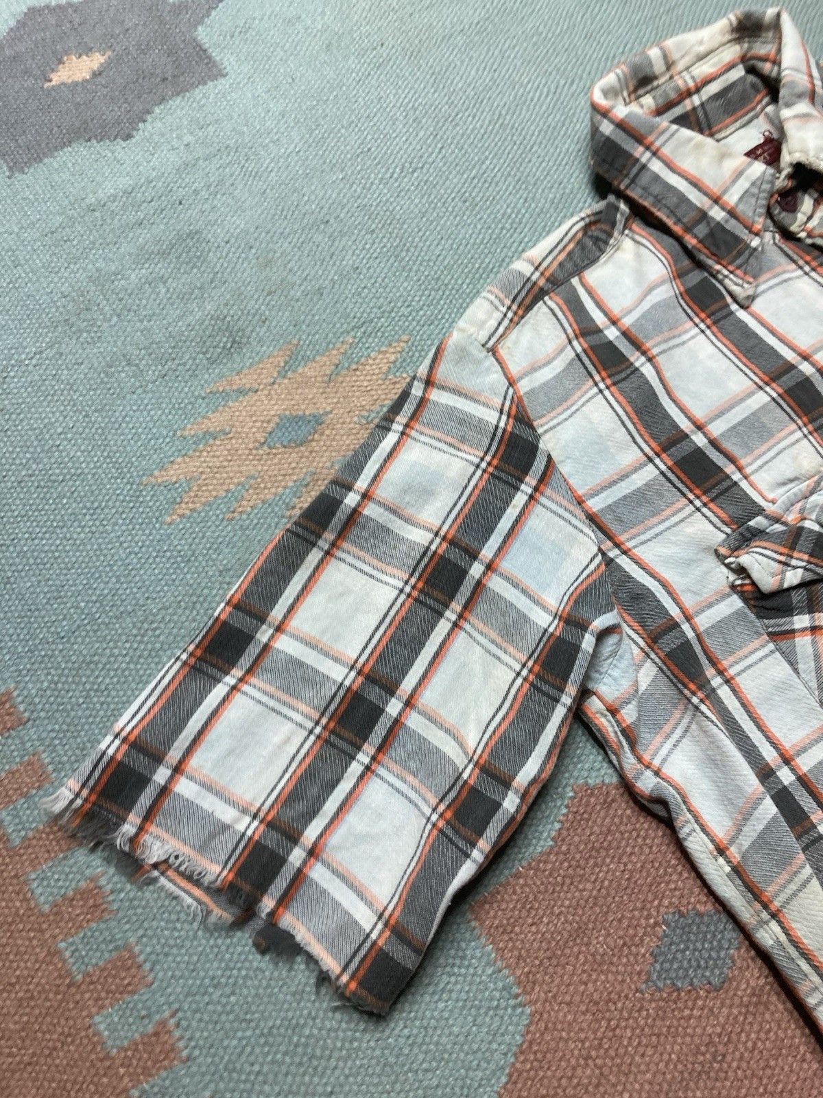 Vintage 70s Kingsport cotton flannel shirt chopped distressed medium Size US L / EU 52-54 / 3 - 8 Thumbnail