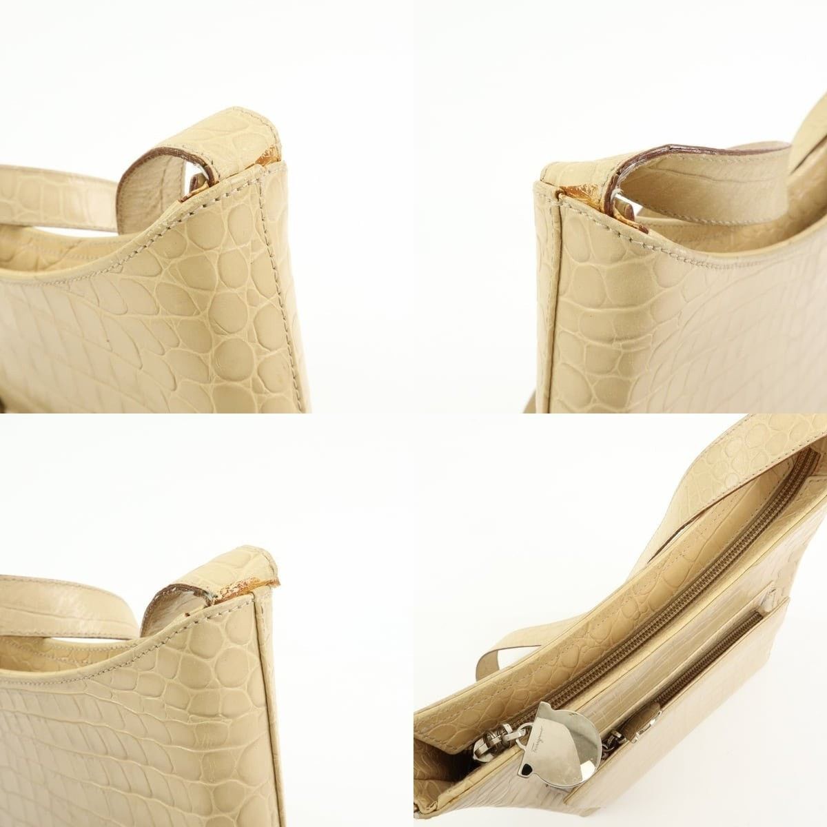 Salvatore Ferragamo Ferragamo Gancini Embossed Calfskin Shoulder Bag Beige Size ONE SIZE - 6 Thumbnail