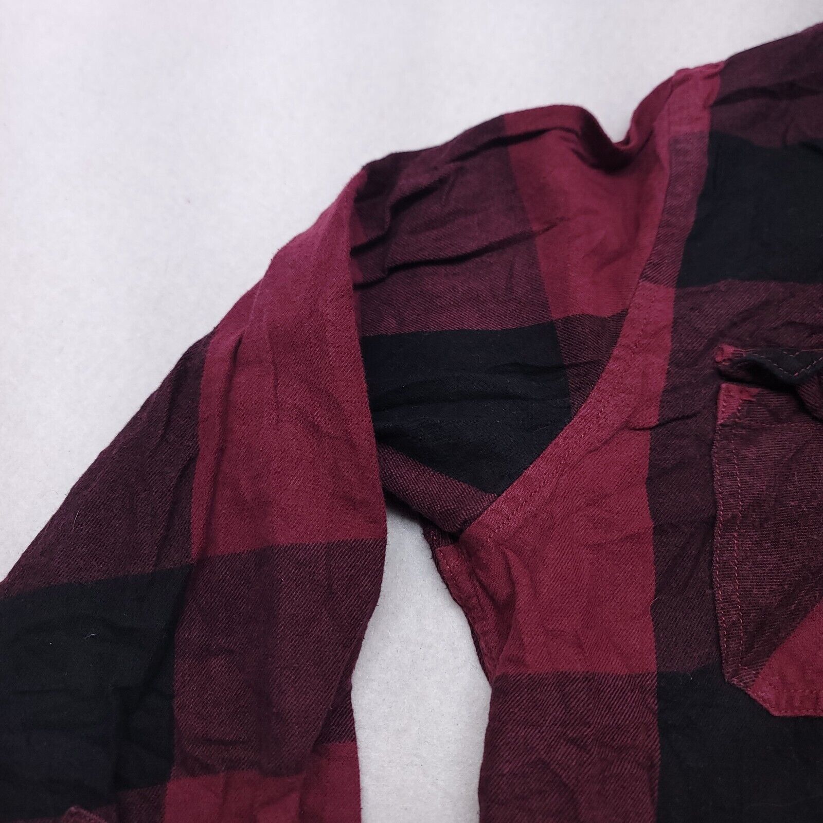 Arizona Jean Co. Arizona Jean Co Buffalo Check Flannel Shirt Mens Size M Red Size US M / EU 48-50 / 2 - 4 Thumbnail