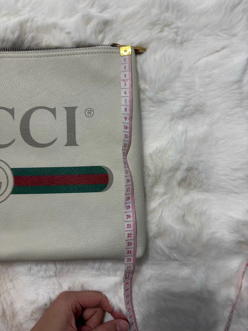 Gucci Guicci Classic Belt Logo Clutch Size ONE SIZE - 9 Thumbnail
