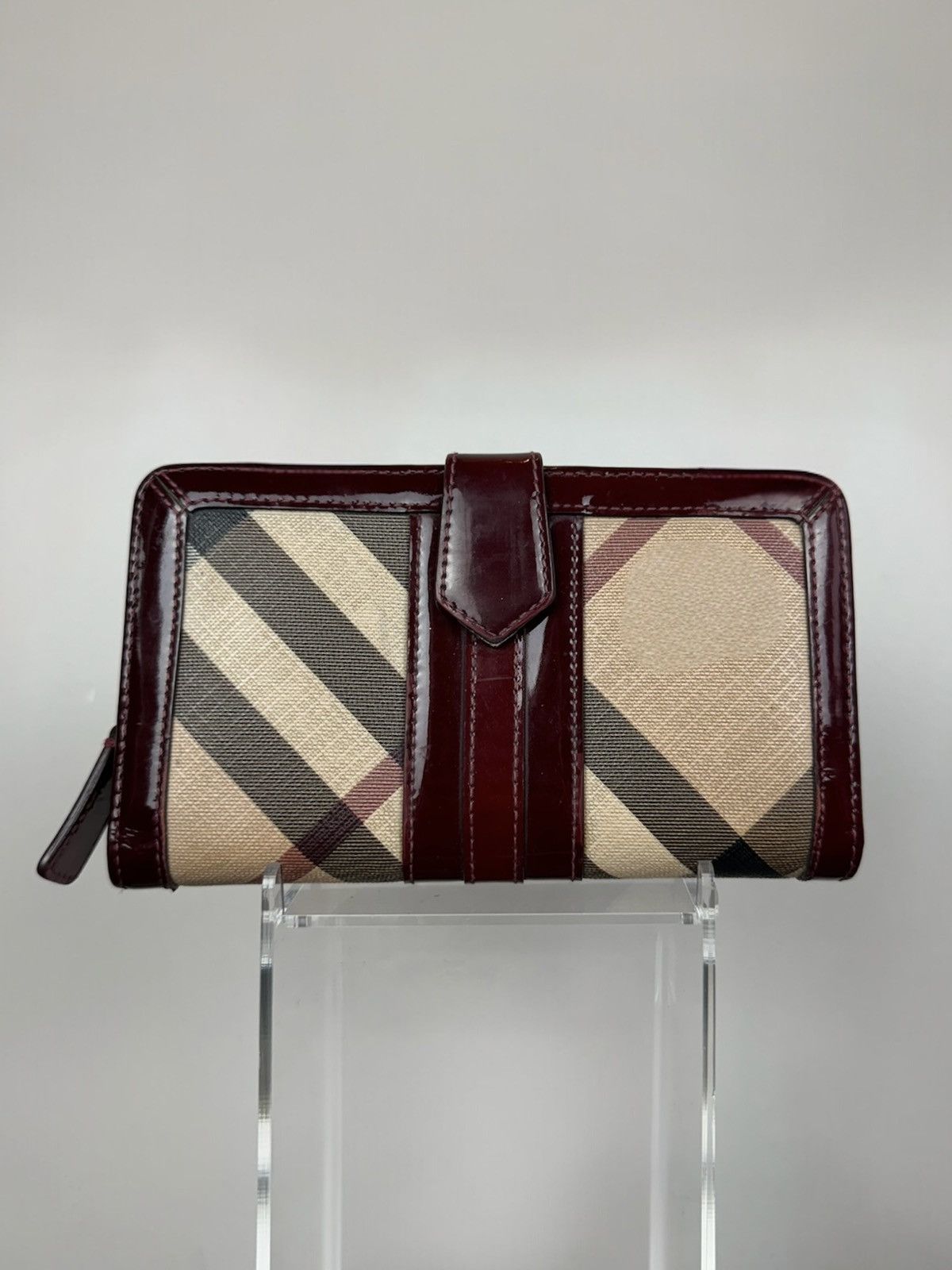 Burberry Leather wallet clutch Burberry original luxury casual item Size ONE SIZE - 1 Thumbnail