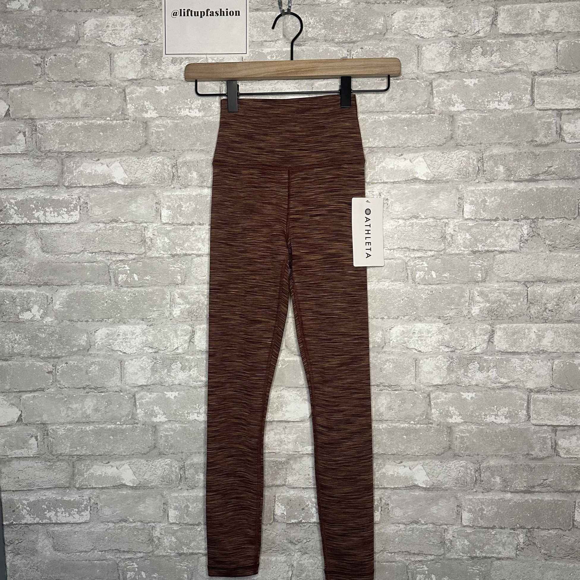 Athleta Athleta Transcend Textured 7/8 Tight NWT Size XXS Size 24" / US 00 / IT 34 - 1 Thumbnail