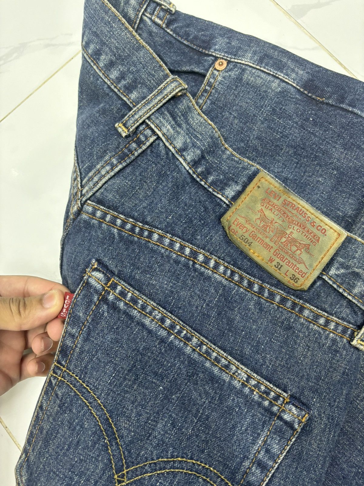 Levi's Vintage Levis 504 Selvedge Denim Short Distress Cut Size US 29 - 8 Thumbnail
