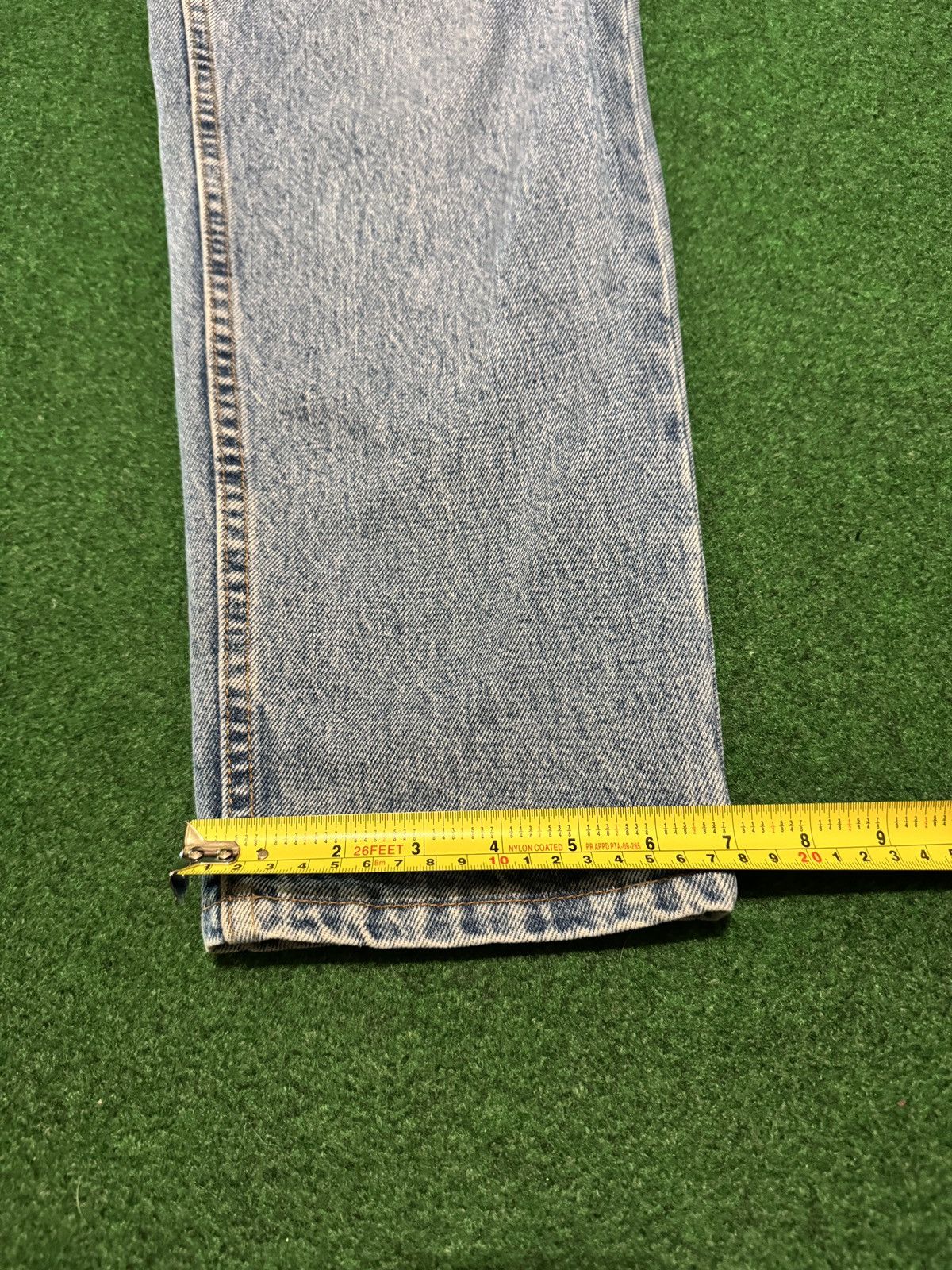 Levi's Vintage Clothing Levis 550 16 90s Relaxed 35x32 Light Wash Tapered Jeans Size 38" / US 16 / IT 52 - 8 Thumbnail