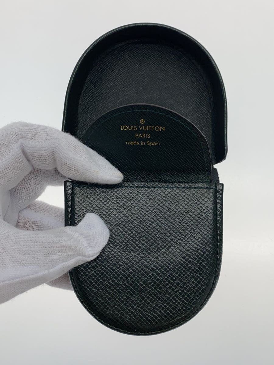 Louis Vuitton Louis Vuitton Taiga Porte Monet Cuvette Black Green Size ONE SIZE - 4 Thumbnail