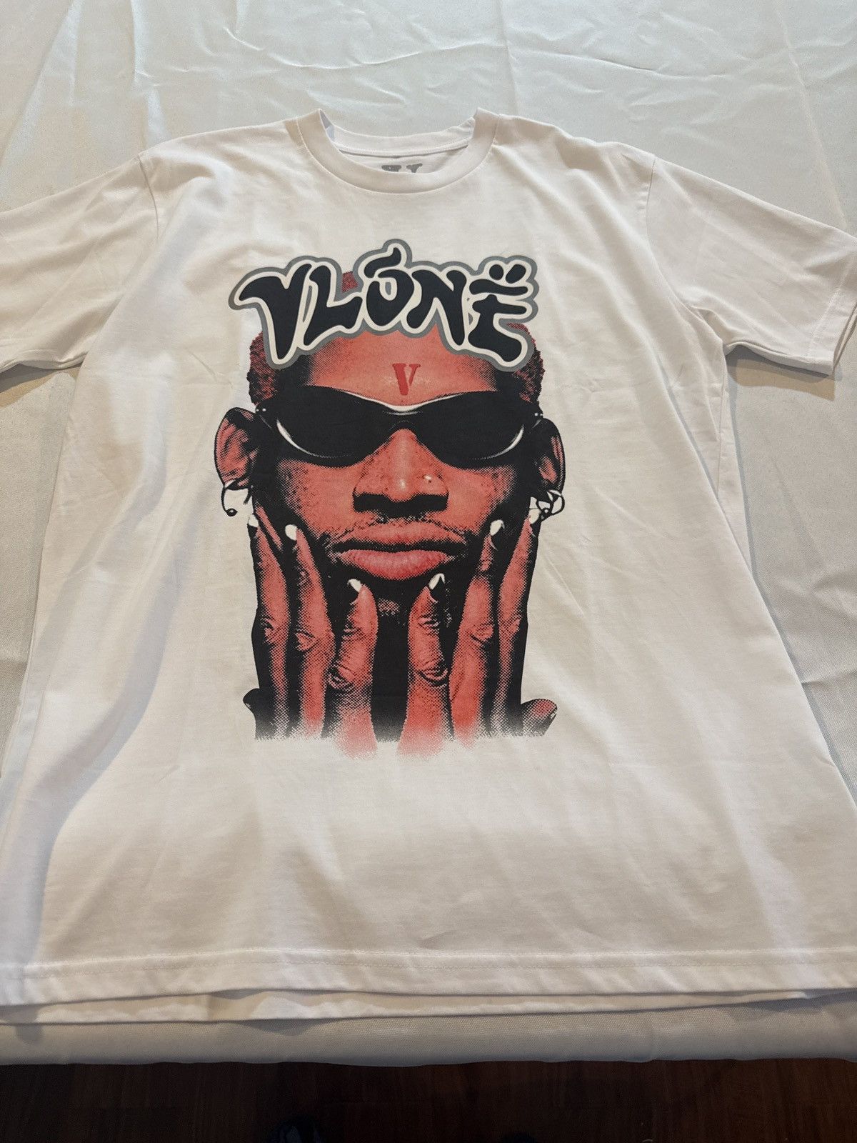 Vlone Vlone x Dennis Rodman Tee Brand New Size Large Size US L / EU 52-54 / 3 - 1 Thumbnail