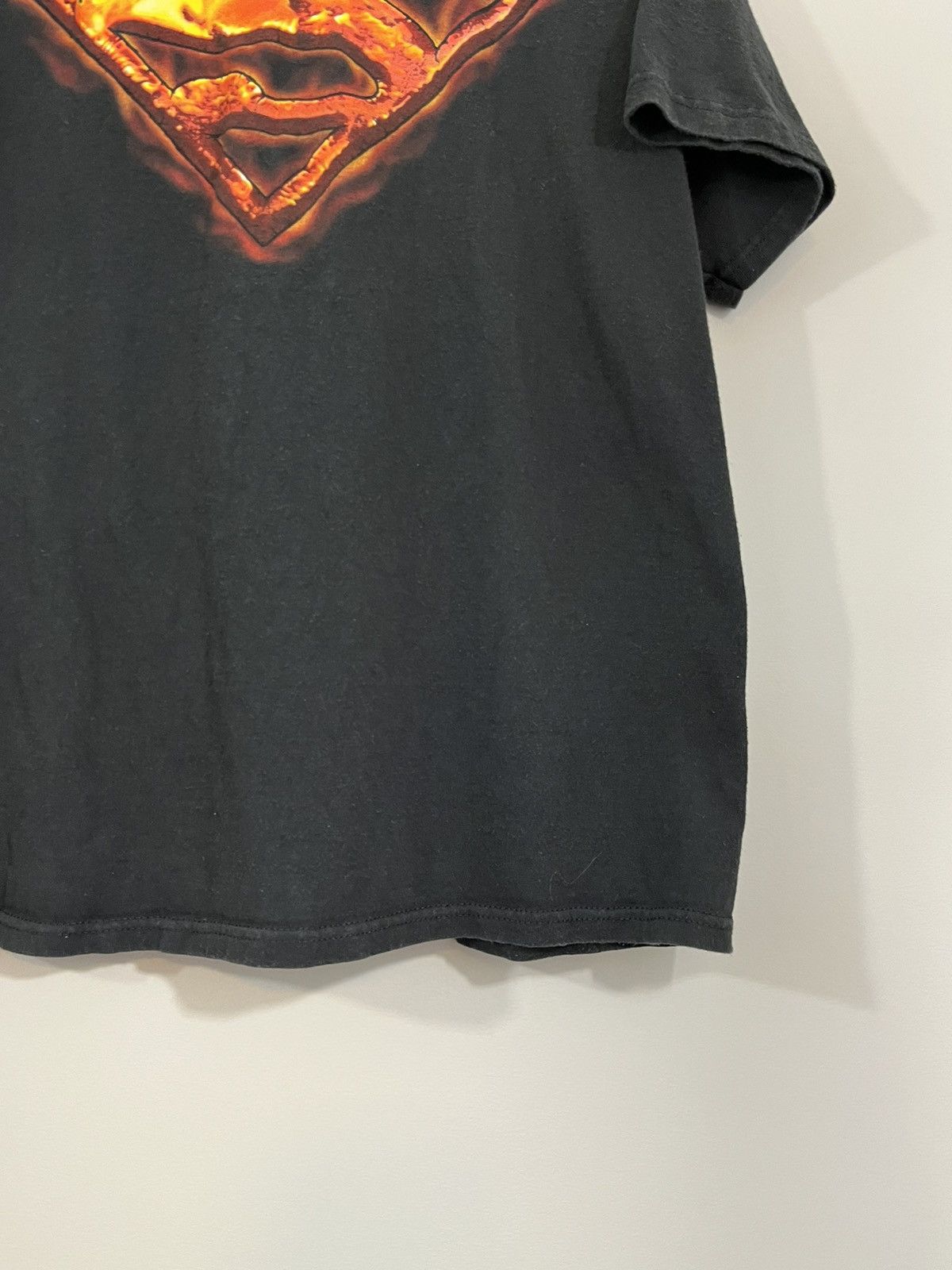 Vintage Faded Superman Flame Logo Y2K Comic Tee Size US M / EU 48-50 / 2 - 6 Thumbnail