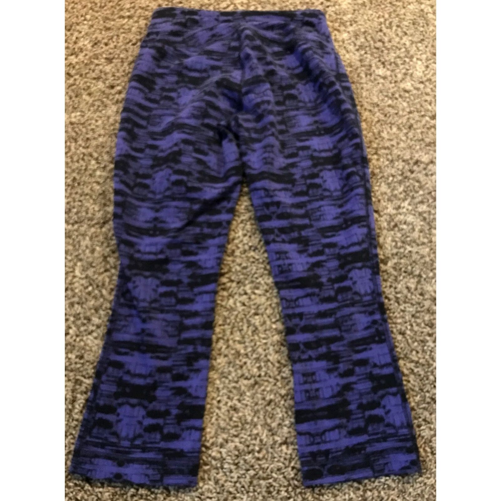 Reebok Reebok Womens Capris XS Purple Black Elastic Waist Capri Athleisure Cross Training 19in Inseam Skinny Pants Size ONE SIZE - 3 Thumbnail