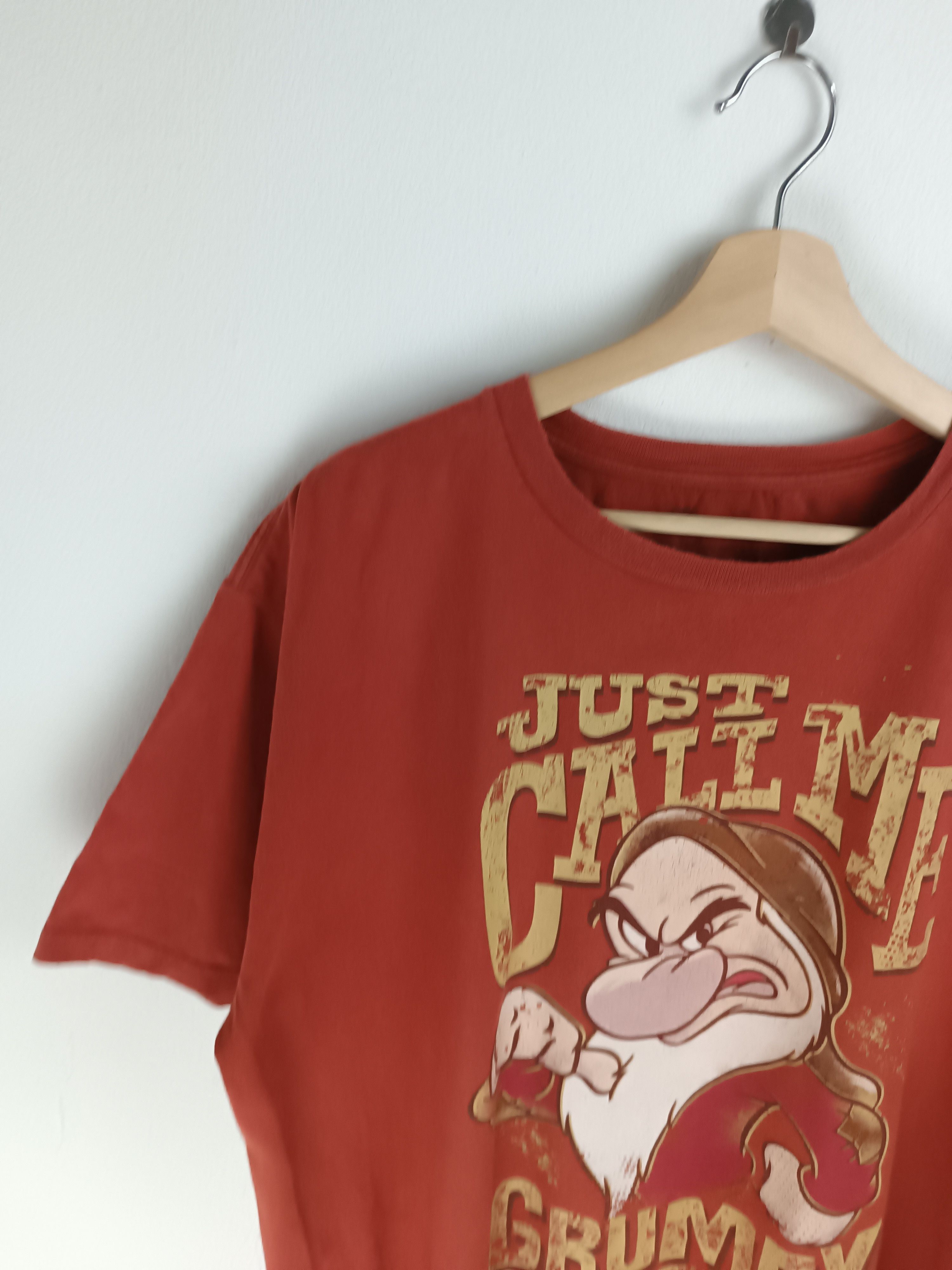 Disney GRUMPY THE DWARF FROM SNOW WHITE AND THE 7 DWARF TEE Size US XL / EU 56 / 4 - 8 Thumbnail