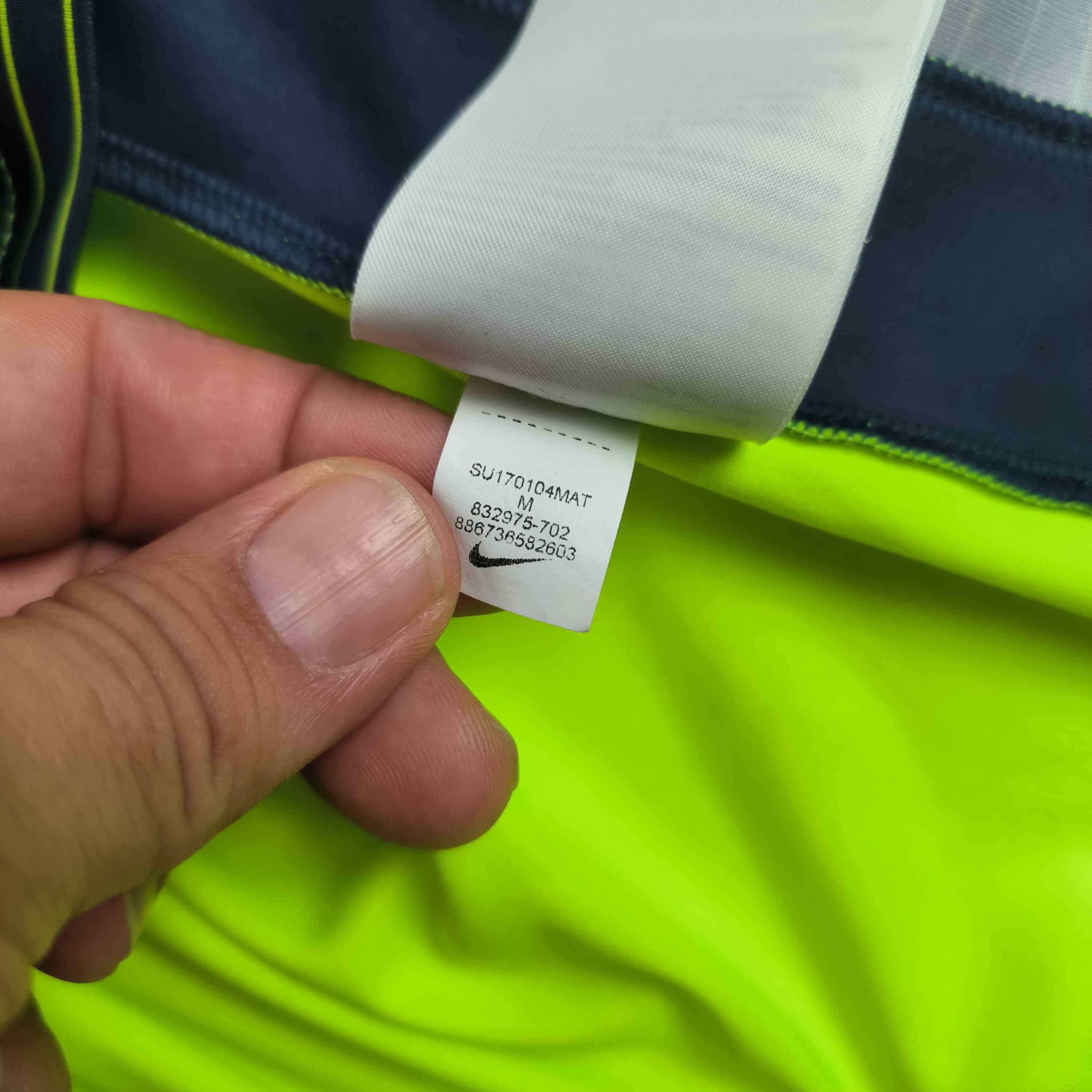 Nike FC Thun 2017-18 Nike away #13 football jersey shirt size M Size US M / EU 48-50 / 2 - 7 Thumbnail
