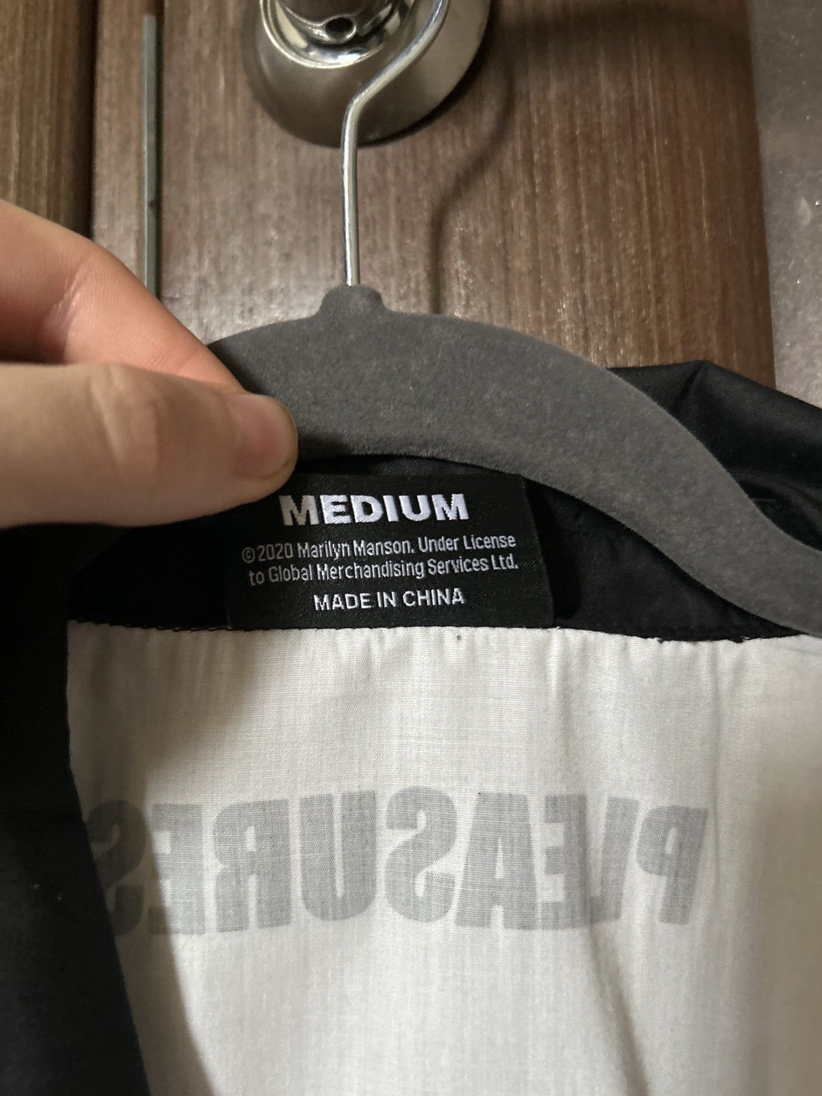 Marilyn Manson × Pleasures Pleasures X Marilyn Manson Size US M / EU 48-50 / 2 - 3 Thumbnail