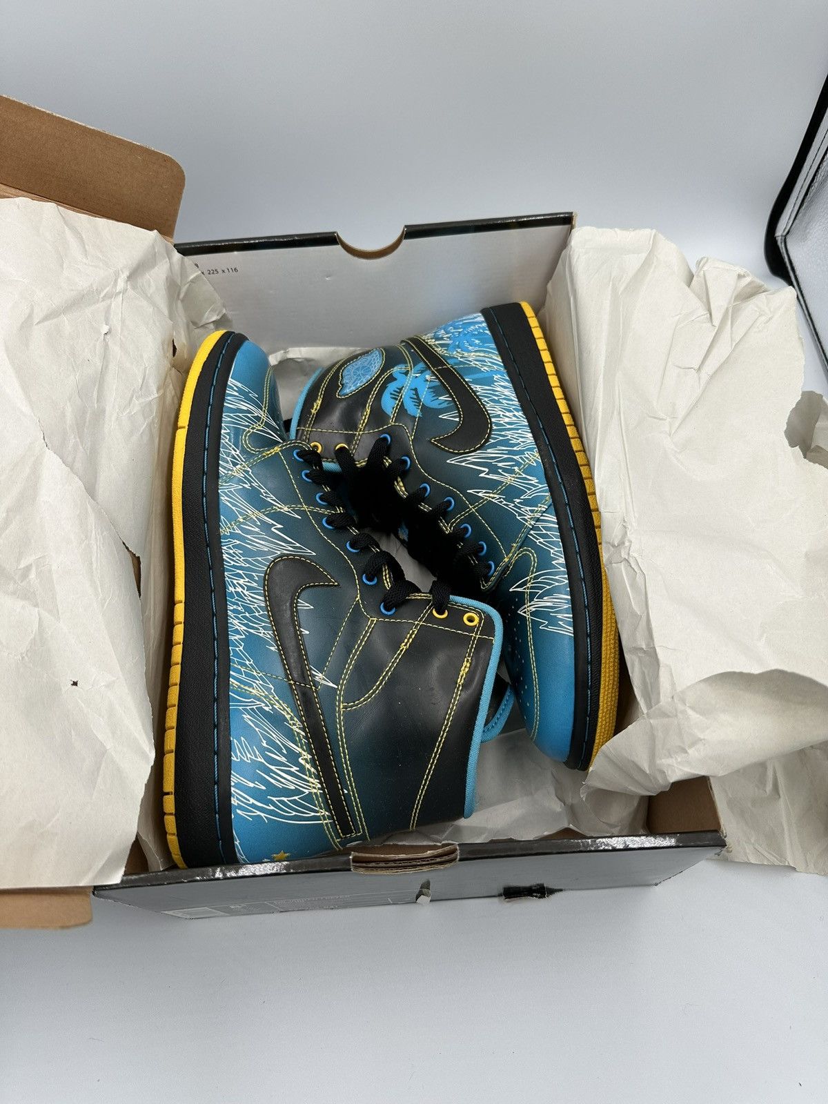 Jordan Brand Jordan 1 Doernbecher Size US 8.5 / EU 41-42 - 14 Thumbnail