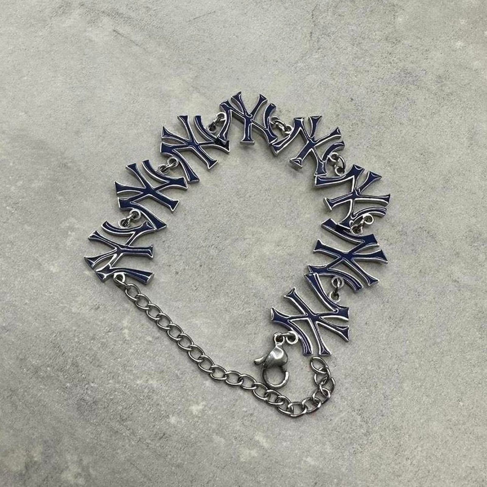 Other Yankees New York MLB Stainless Steel Y2k 7 Charm Bracelet Size ONE SIZE - 3 Thumbnail