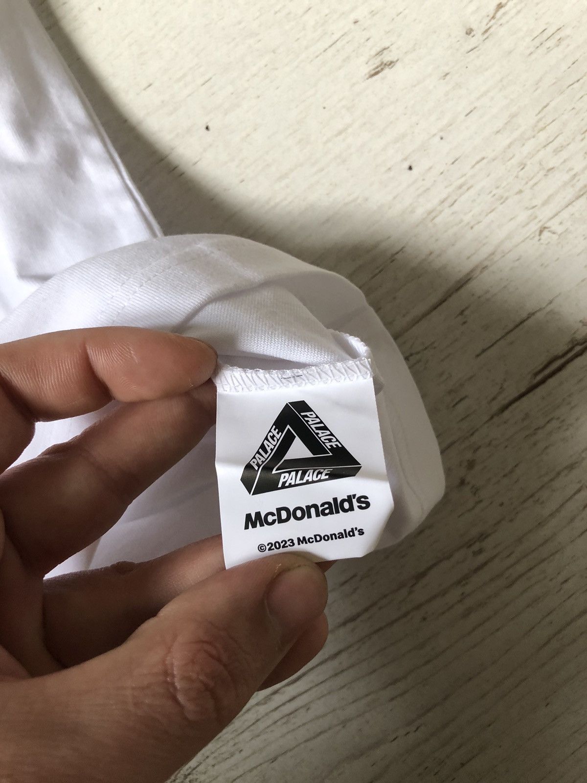 Palace t-shirt palace mcdonald's Size US M / EU 48-50 / 2 - 4 Thumbnail