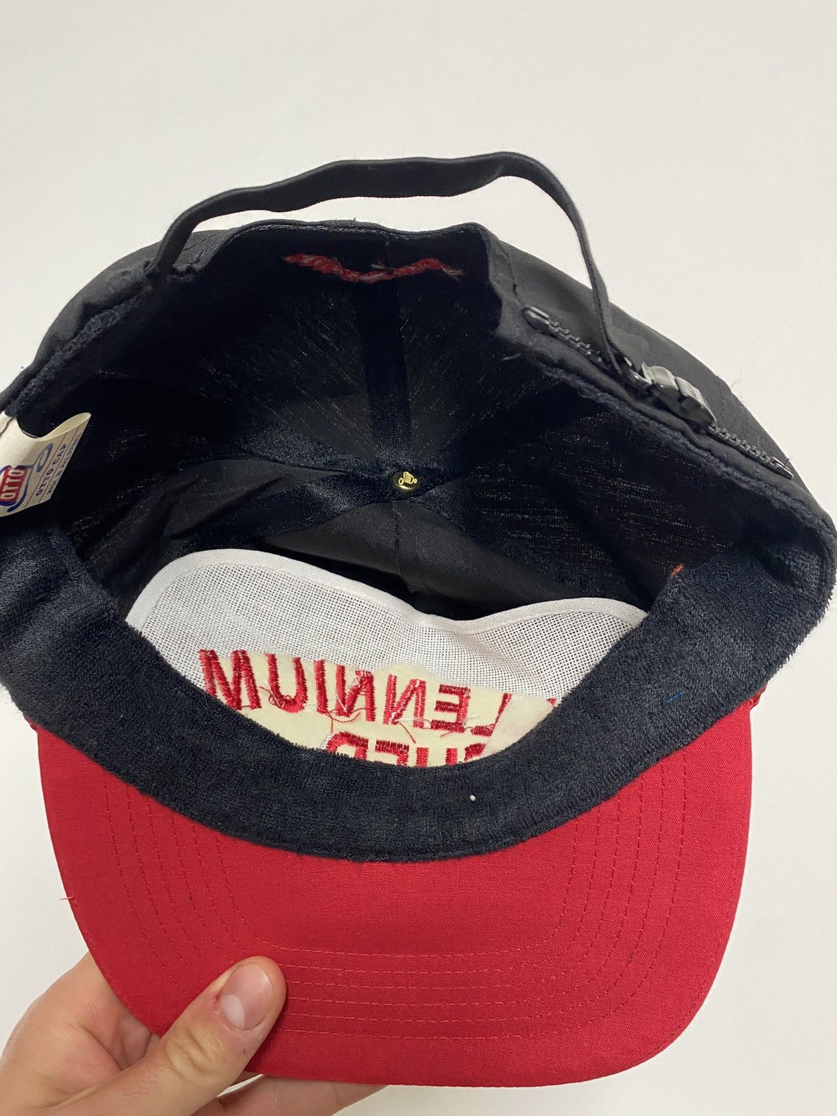 Vintage Vintage millennium shed SnapBack hat Size ONE SIZE - 5 Thumbnail
