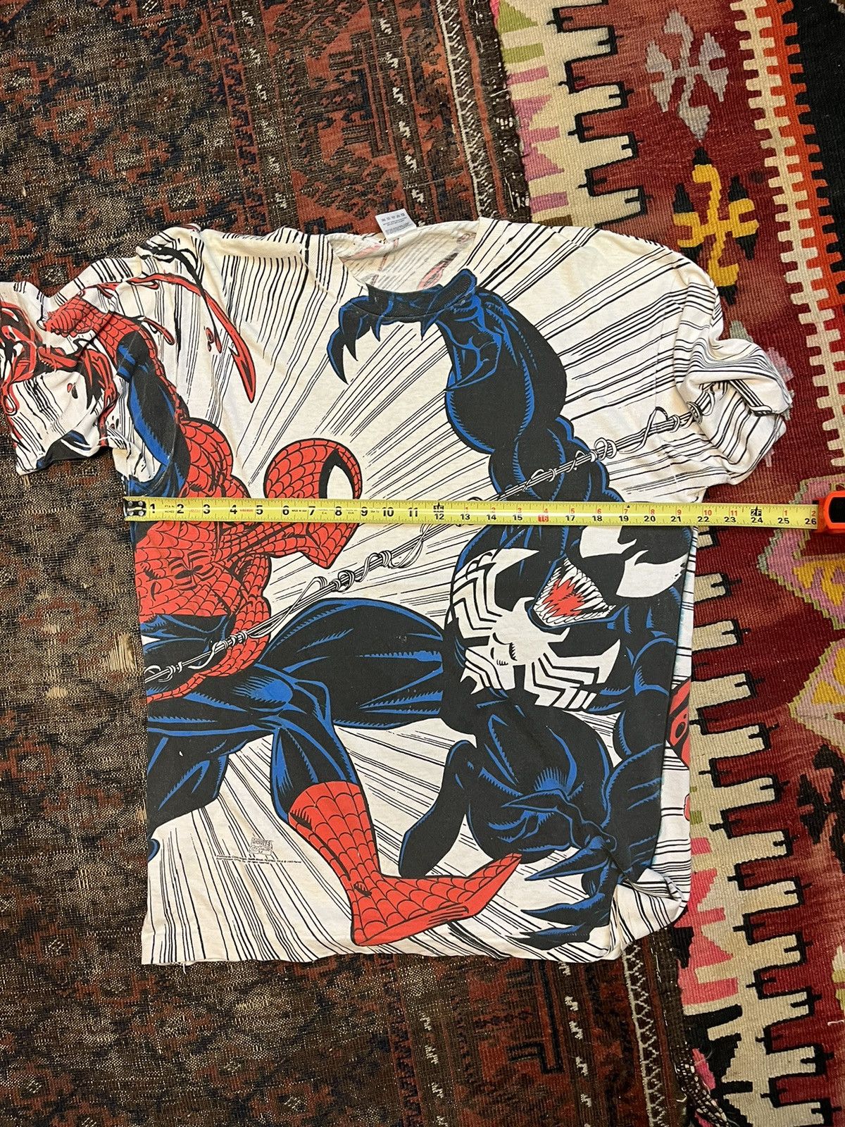 Fruit Of The Loom × Marvel Comics × Vintage Vintage 90s Spider-Man Venom Carnage mega print shirt Size US L / EU 52-54 / 3 - 5 Thumbnail